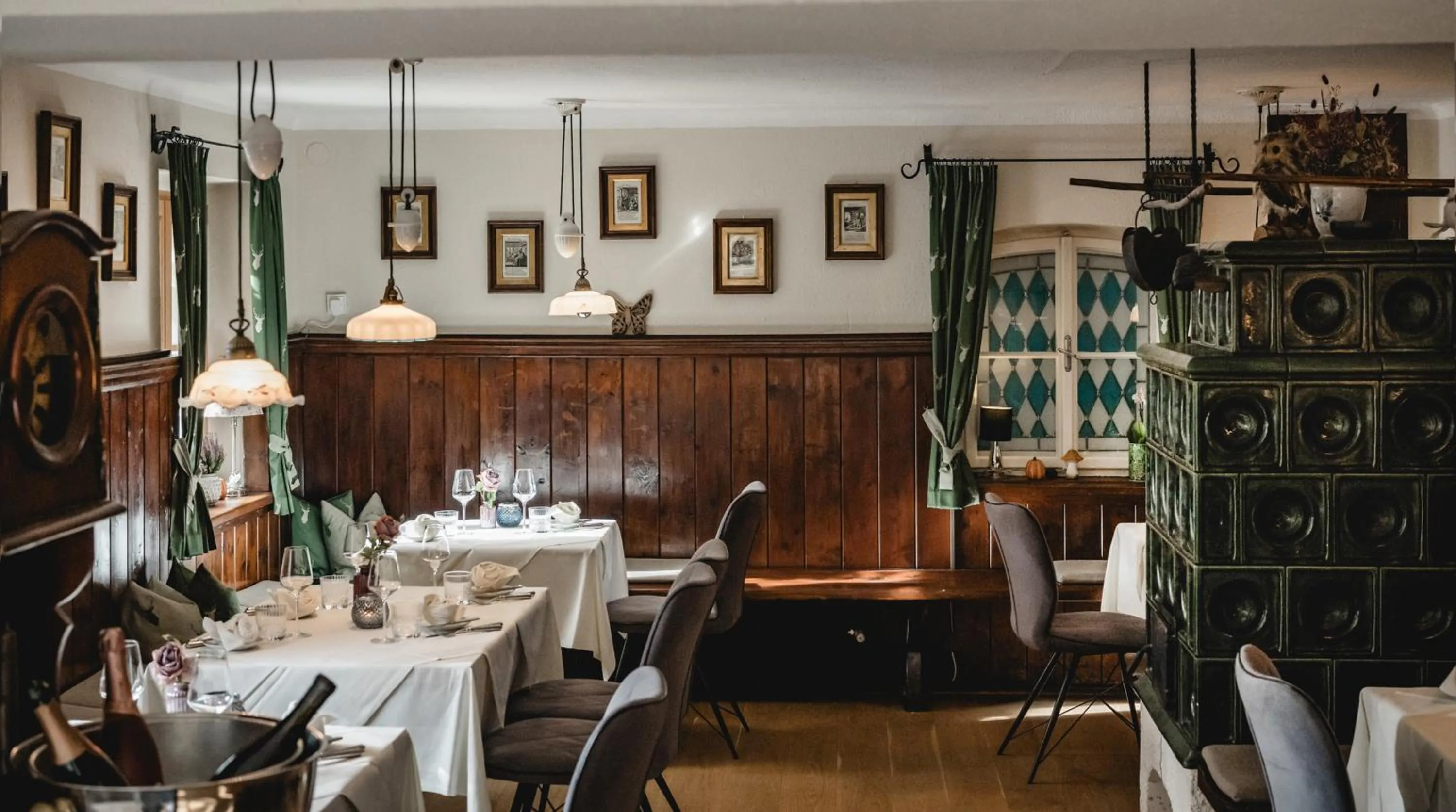 Restaurant/places to eat in Landgasthof & Restaurant Batzenhäusl