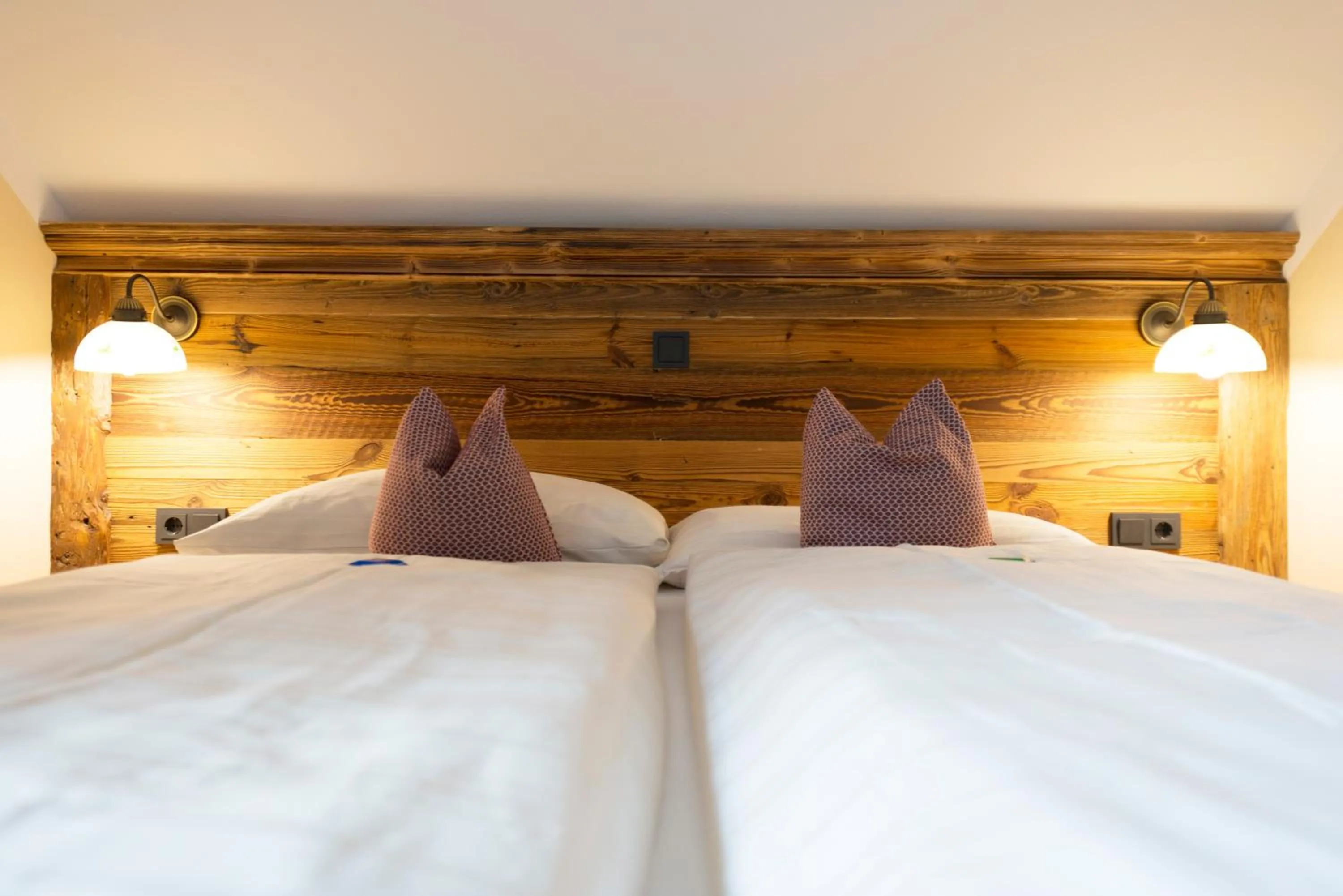 Bedroom, Bed in Landgasthof & Restaurant Batzenhäusl