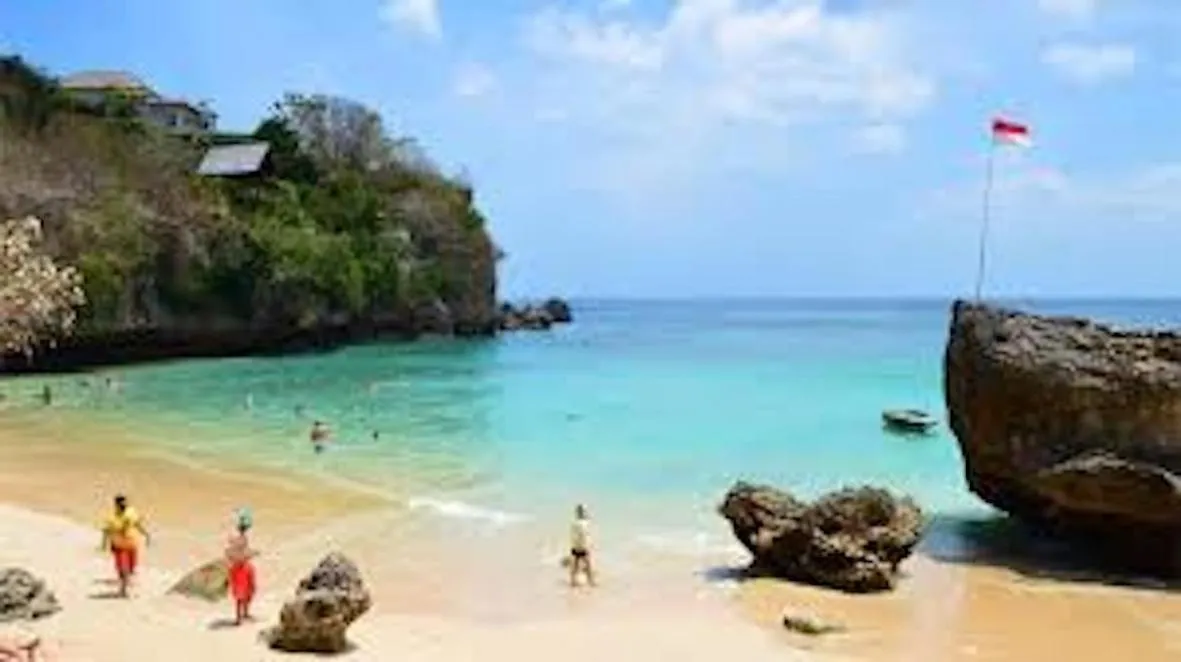 Nearby landmark in Padang Padang Breeze