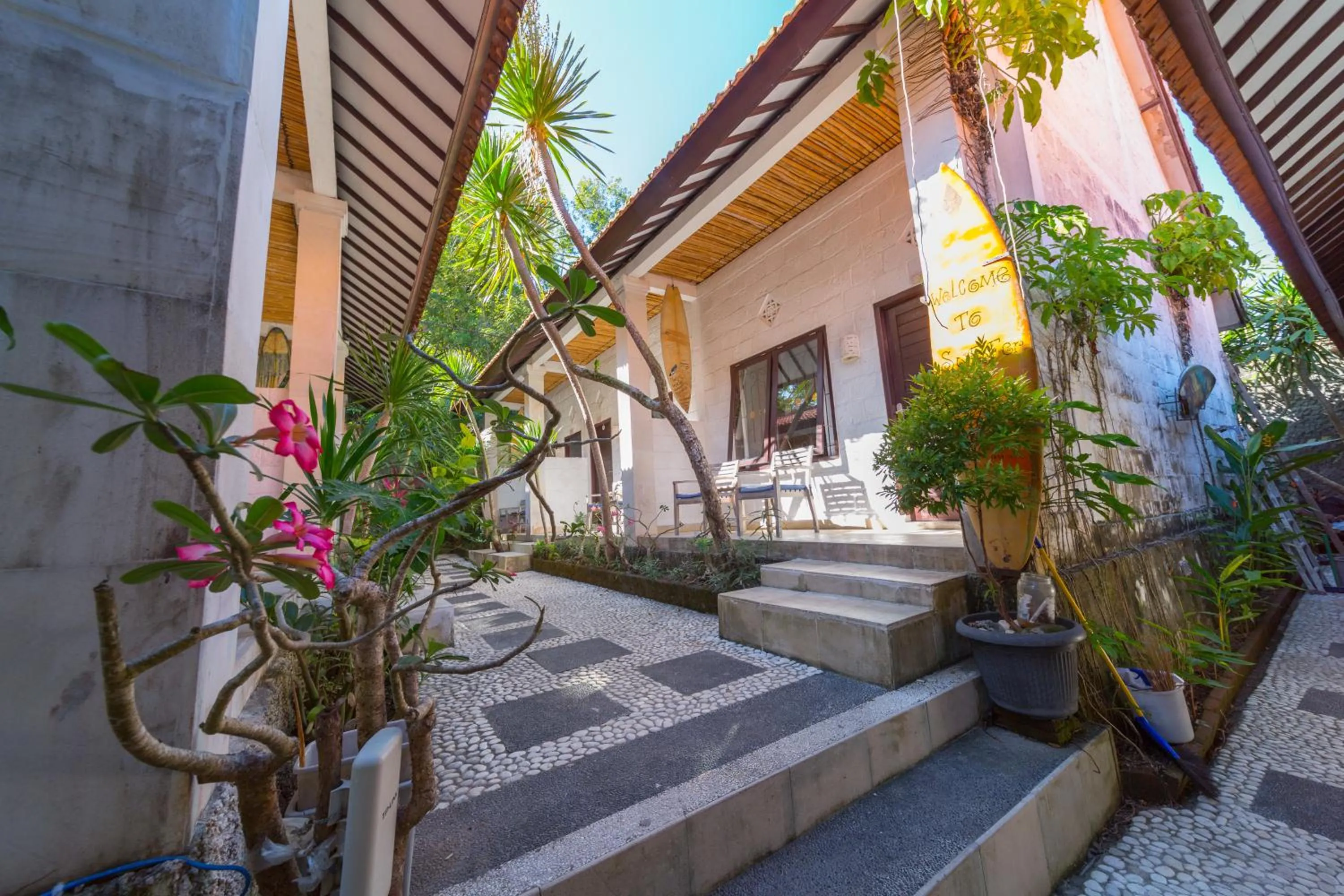 Patio in Padang Padang Breeze