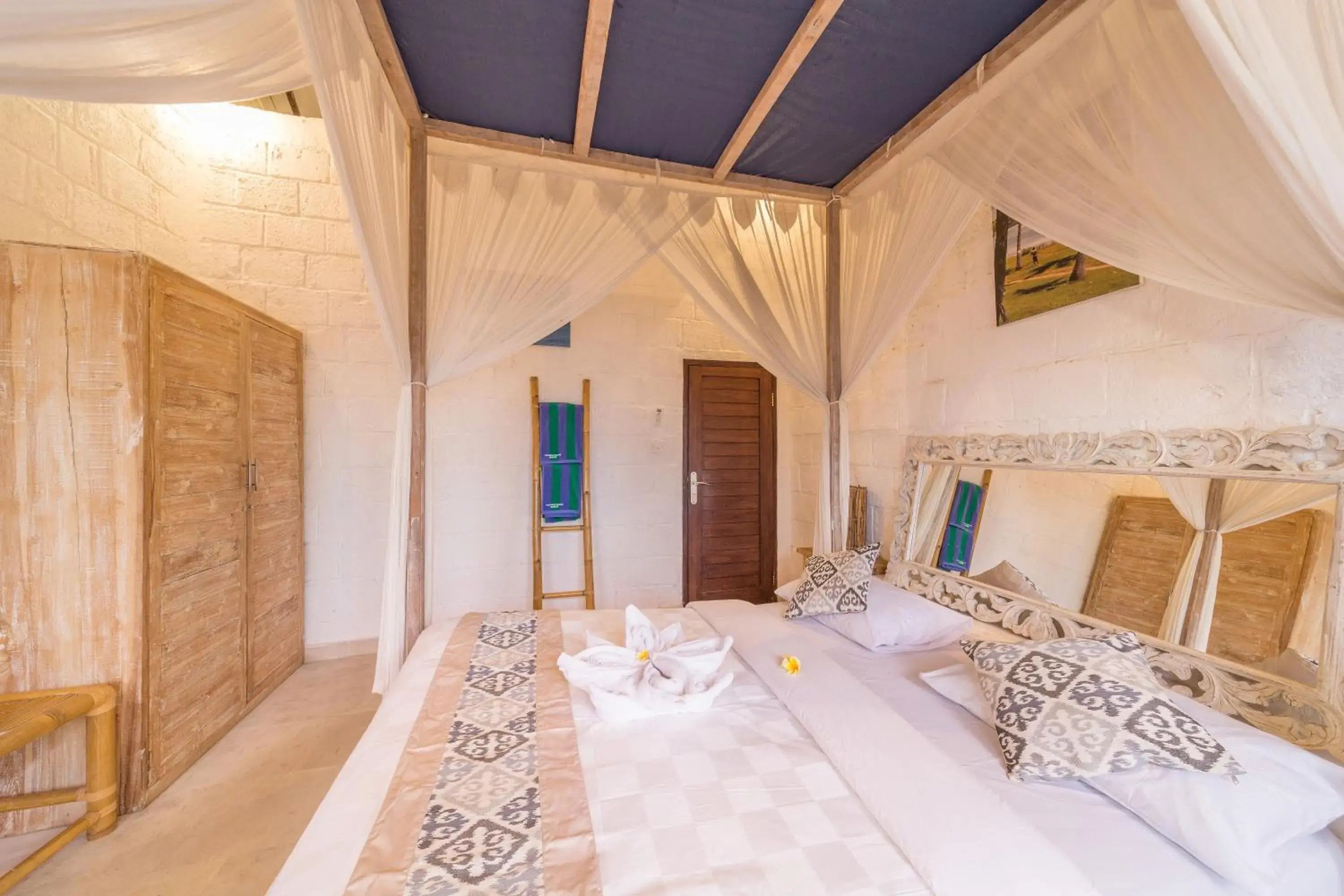 King Room in Padang Padang Breeze King Room in Padang Padang Breeze