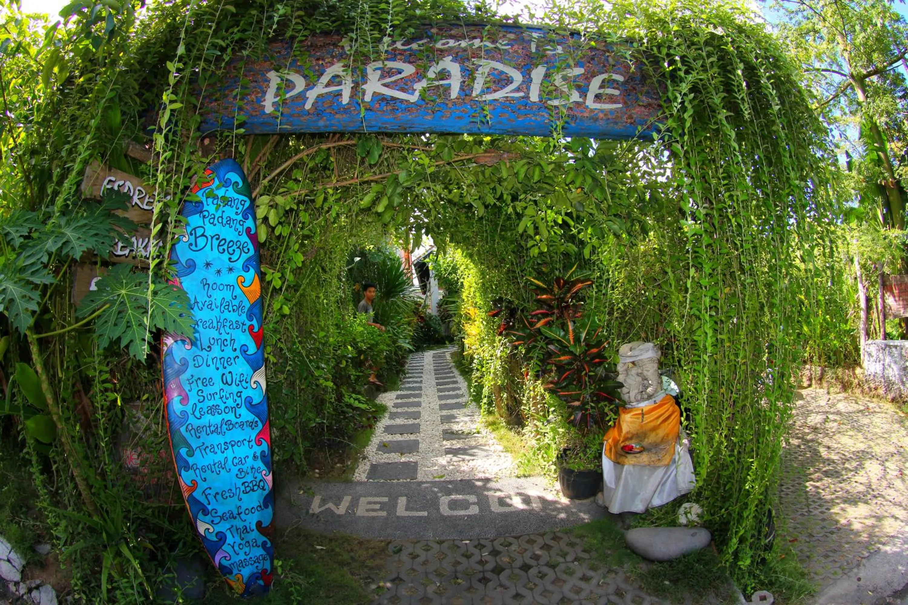 Nearby landmark in Padang Padang Breeze