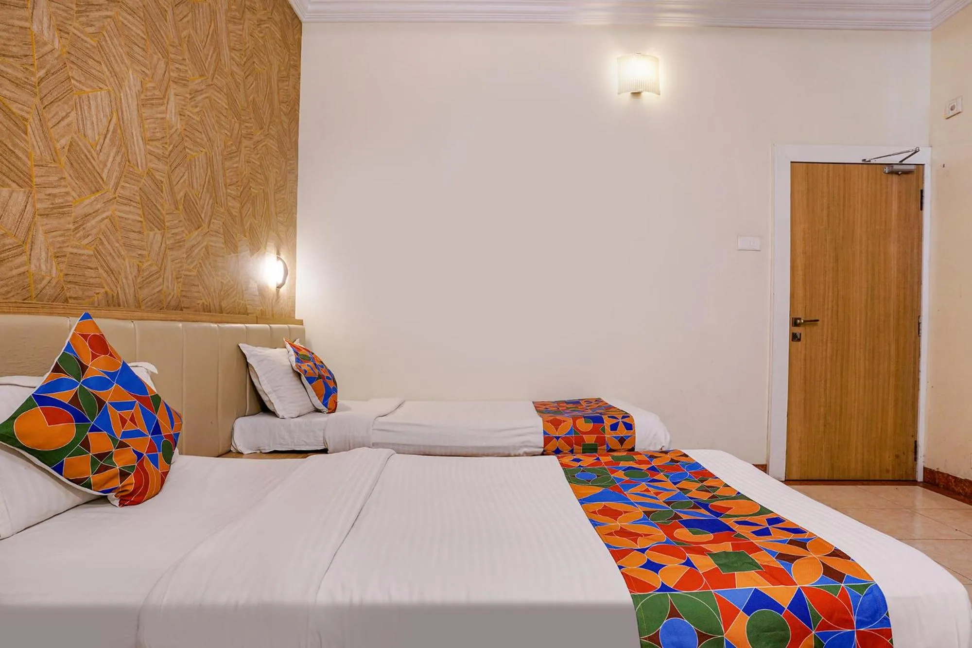 Photo of the whole room, Bed in Via Heritage Palace - CIDCO Bus Stand