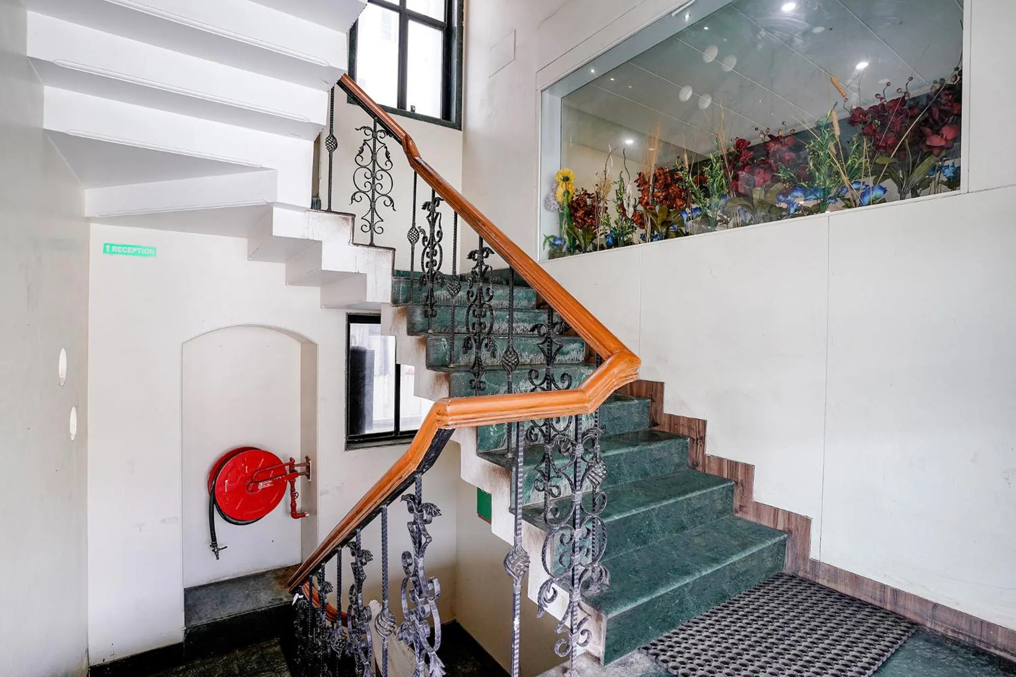 Lobby or reception in Via Heritage Palace - CIDCO Bus Stand