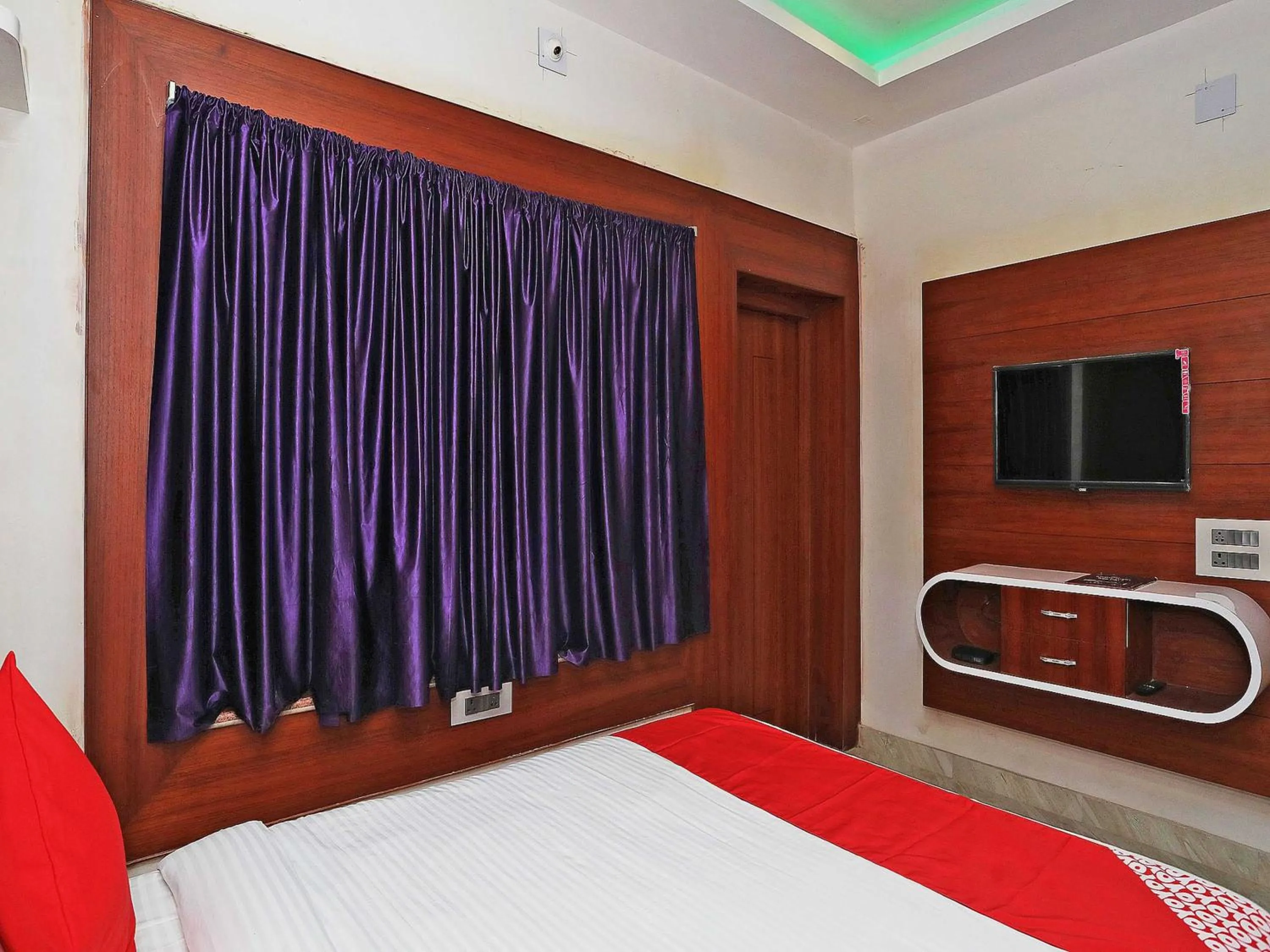 Bedroom, Bed in Hotel O The Countryside Resort