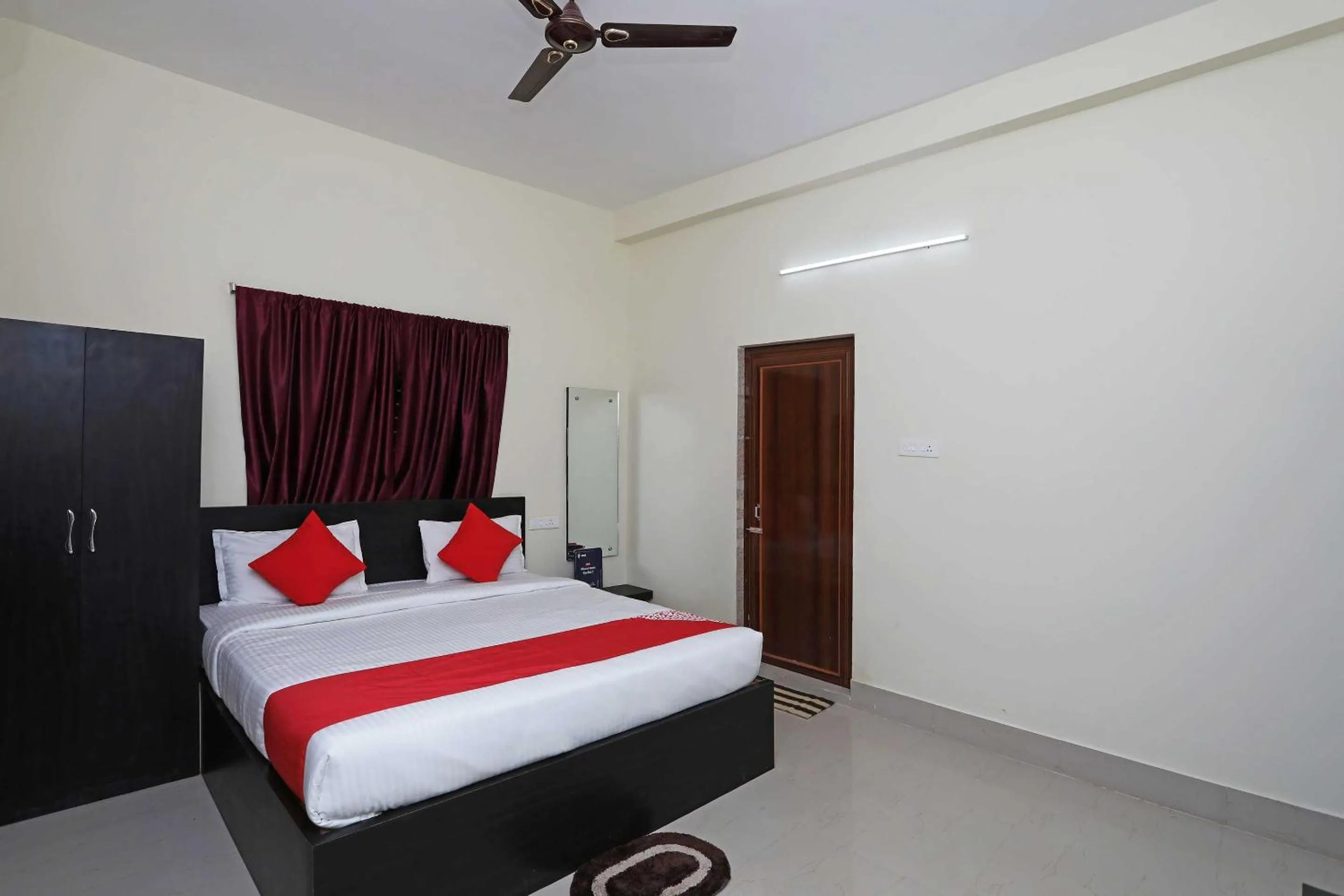 Bedroom, Bed in Hotel O The Countryside Resort