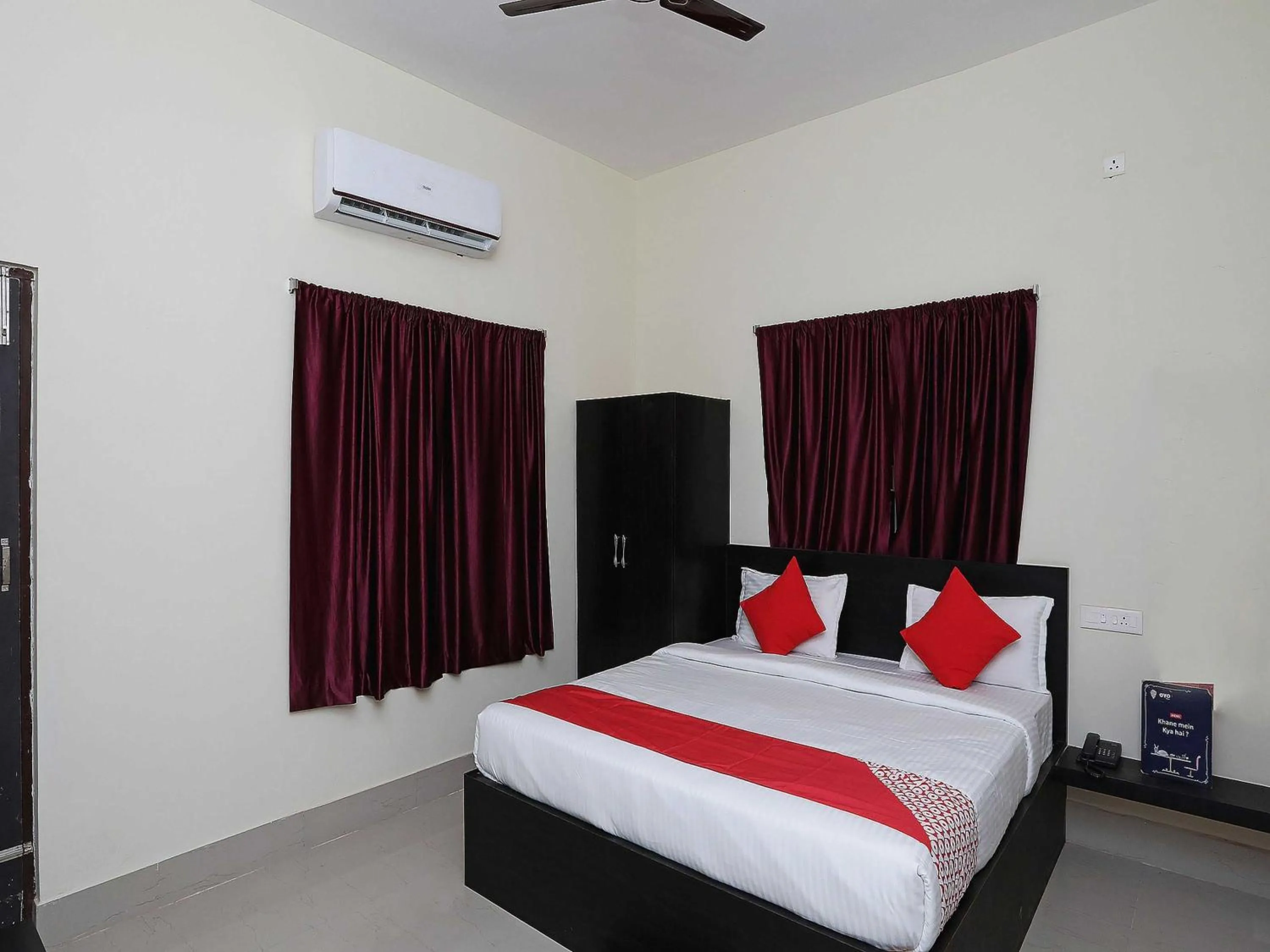 Bedroom, Bed in Hotel O The Countryside Resort