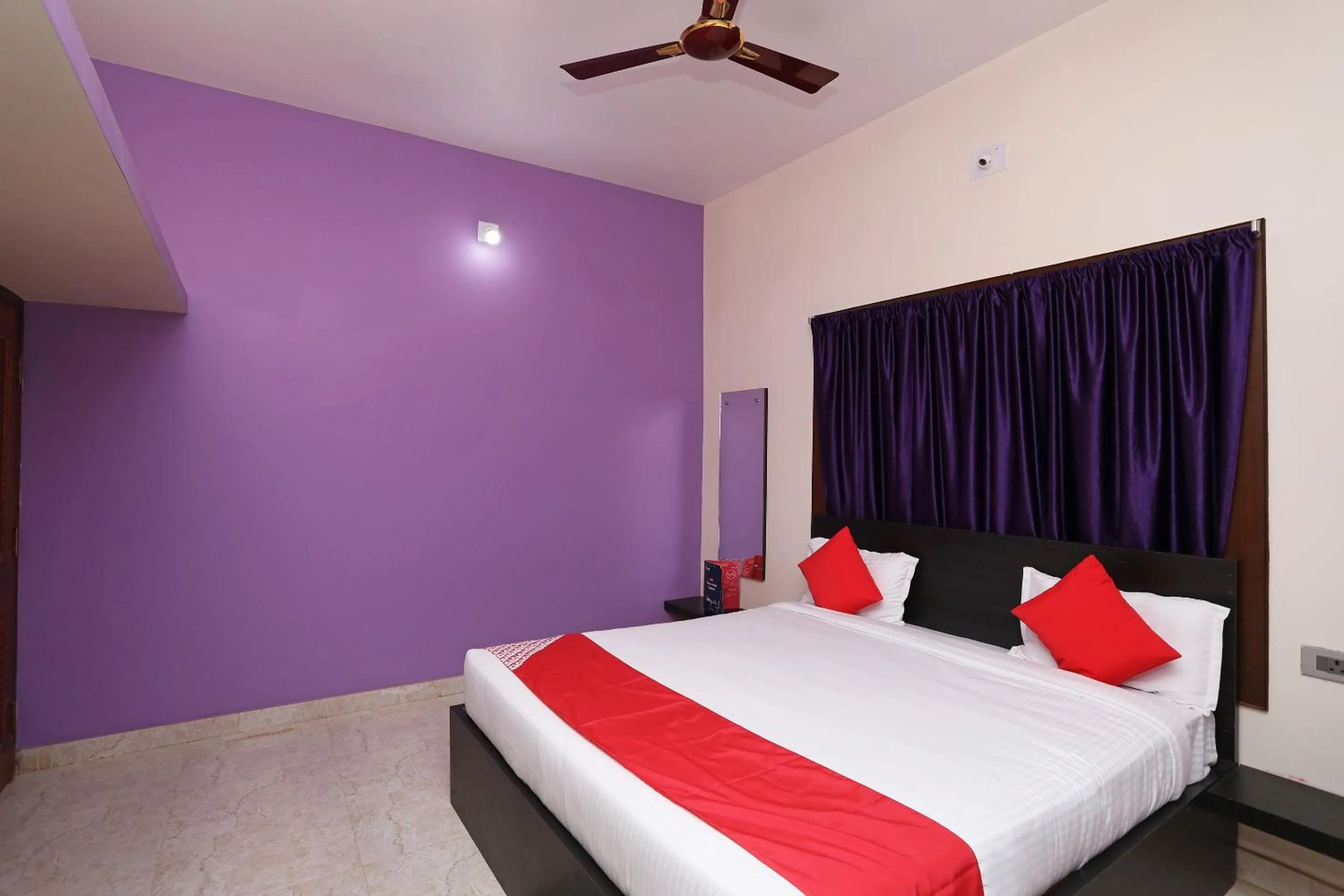 Bedroom, Bed in Hotel O The Countryside Resort