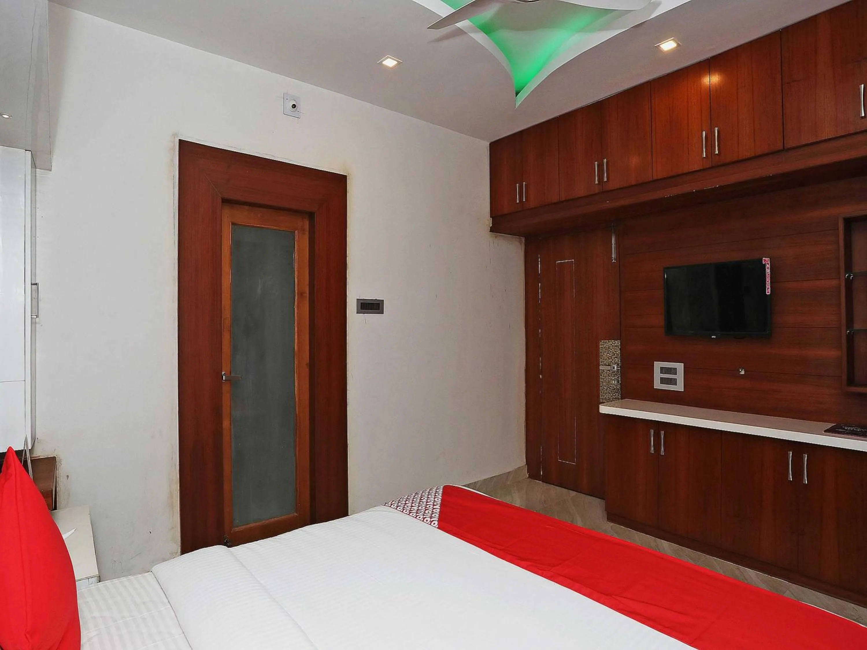 Bedroom, Bed in Hotel O The Countryside Resort