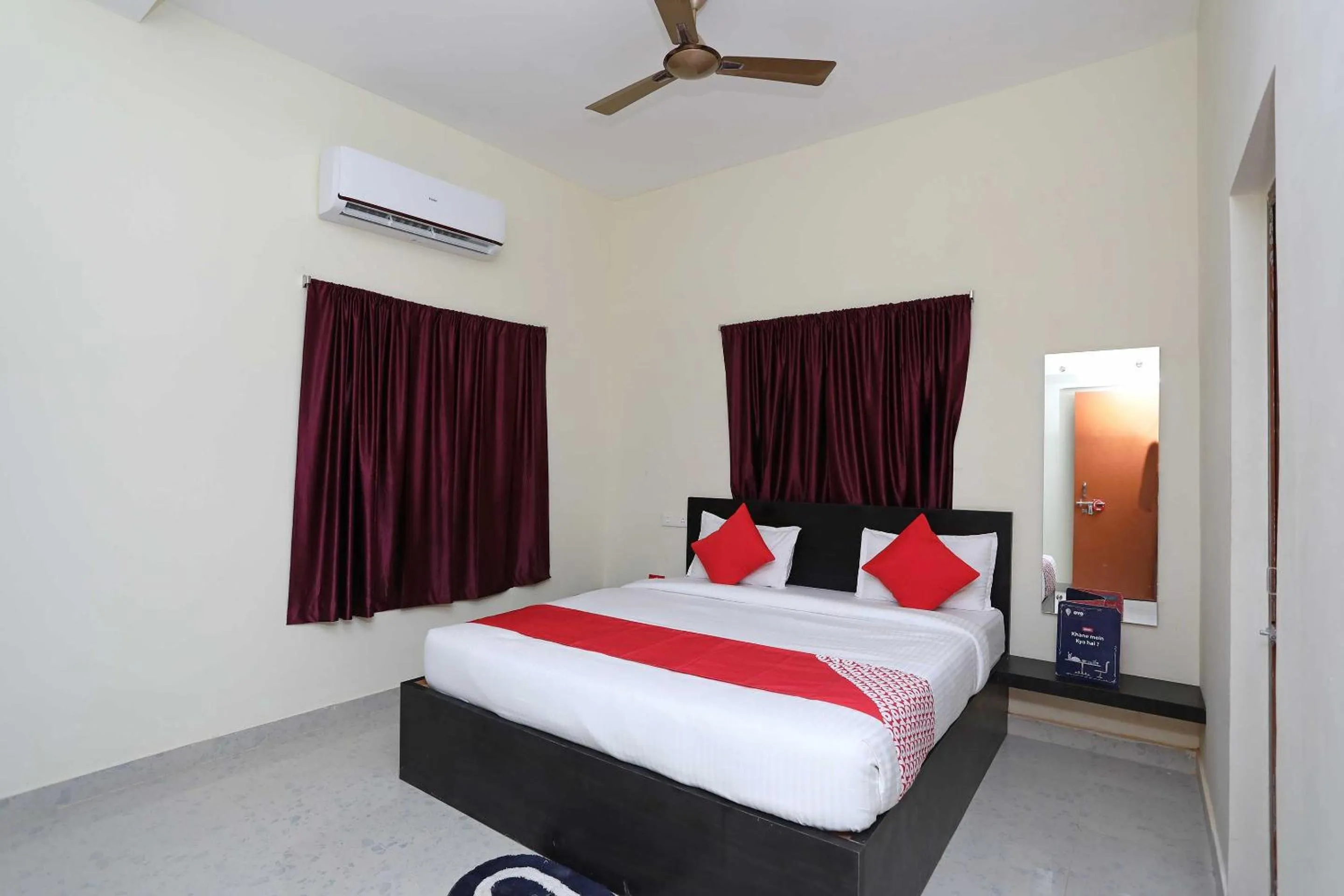 Bedroom, Bed in Hotel O The Countryside Resort