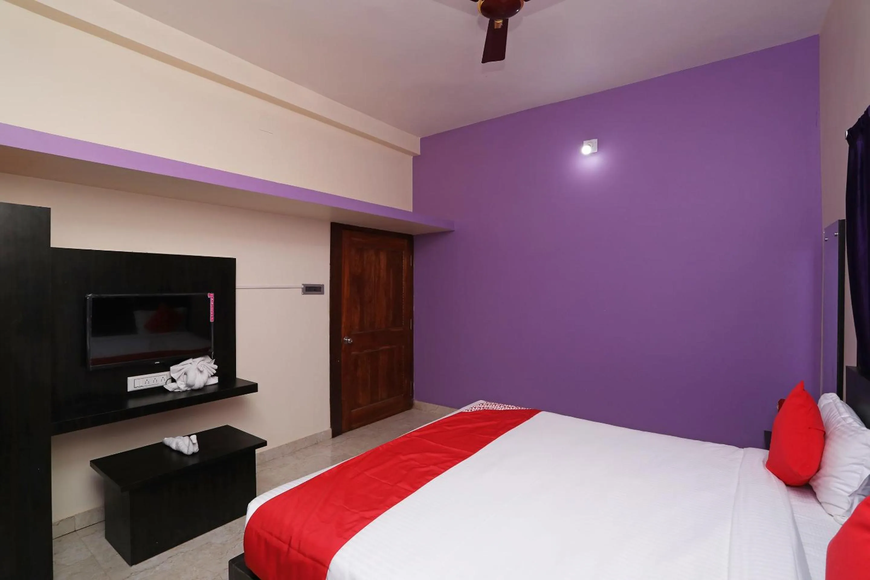 Bedroom, Bed in Hotel O The Countryside Resort