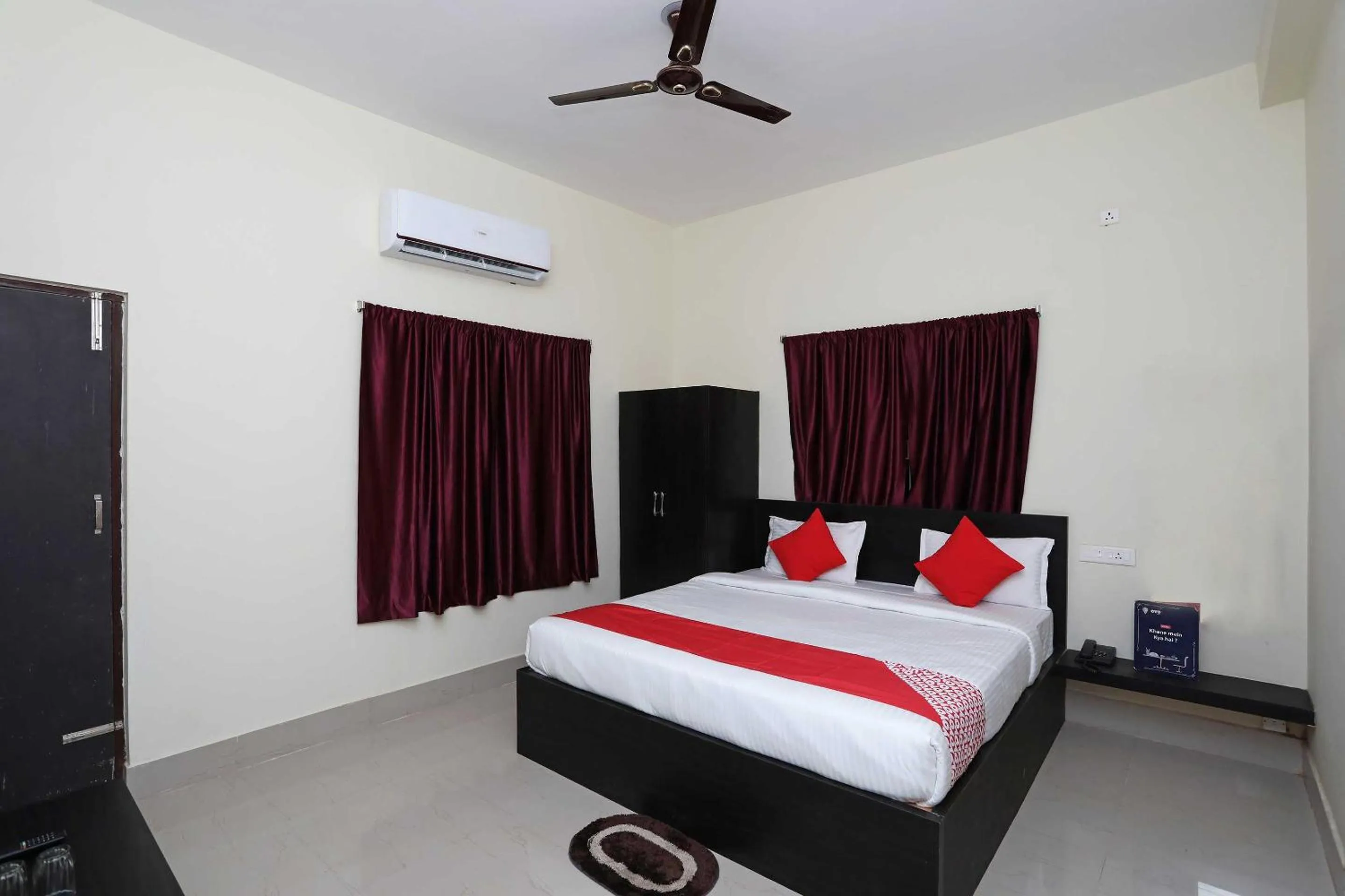 Bedroom, Bed in Hotel O The Countryside Resort