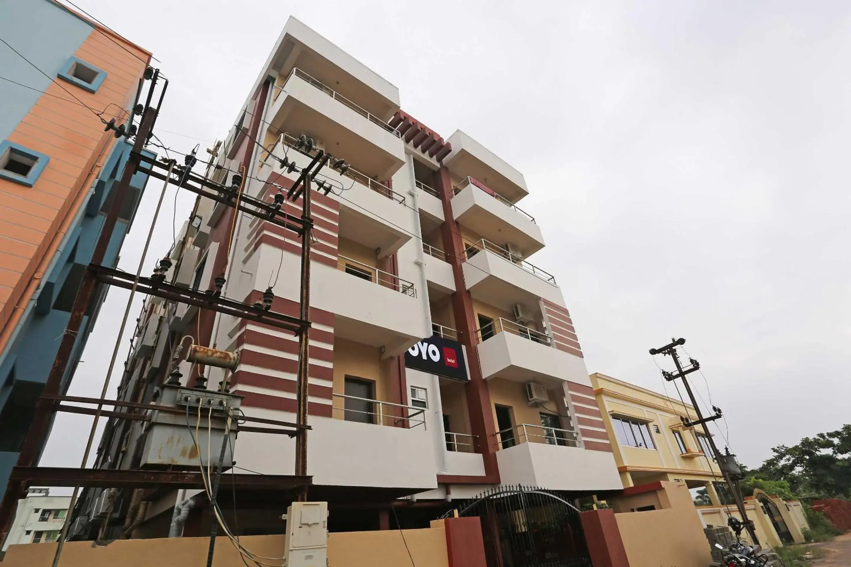 Facade/entrance in Super OYO 17276 The Maple Tree Hotels Facade/entrance in Super OYO 17276 The Maple Tree Hotels