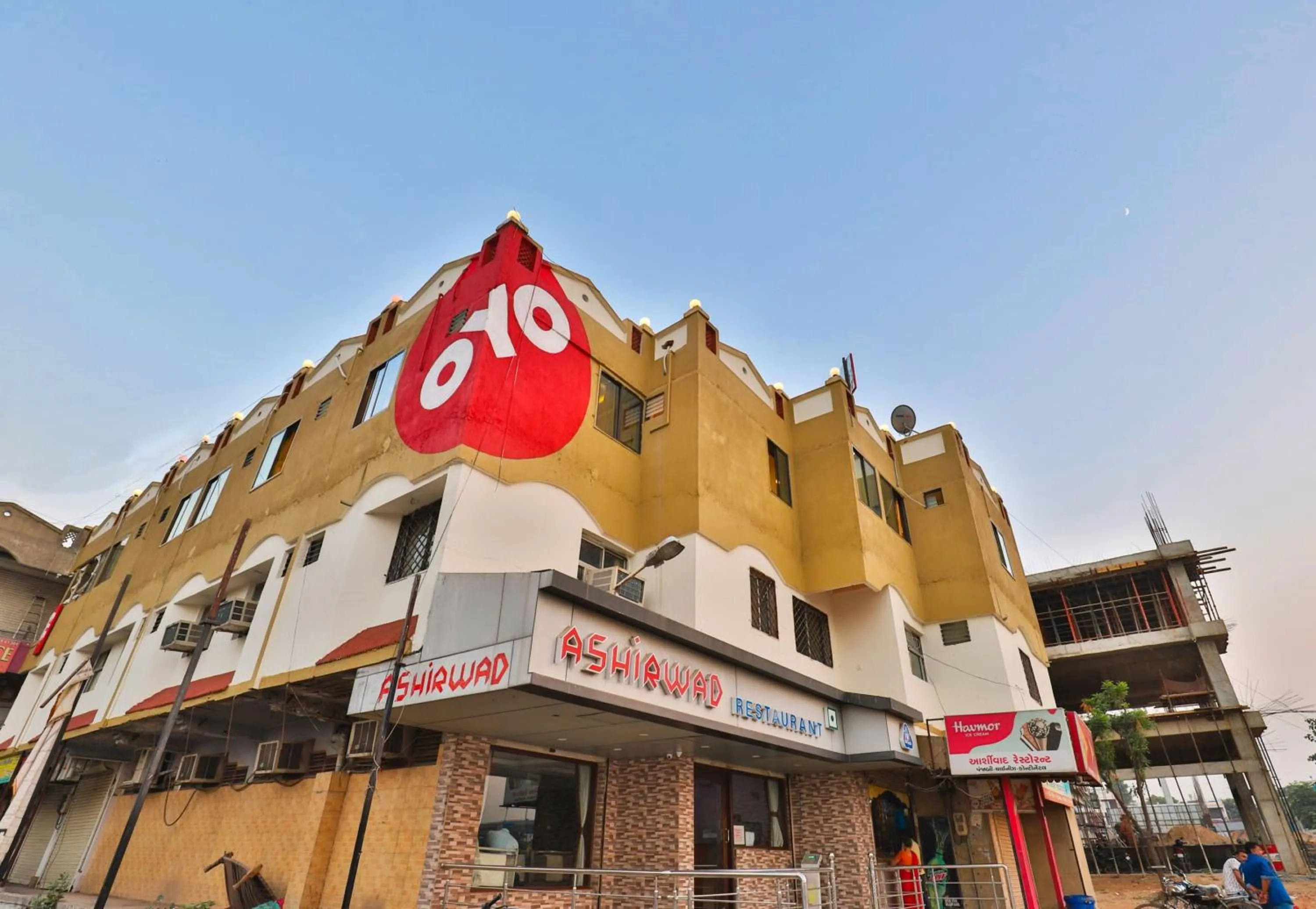 Facade/entrance in Hotel O Silver Palace