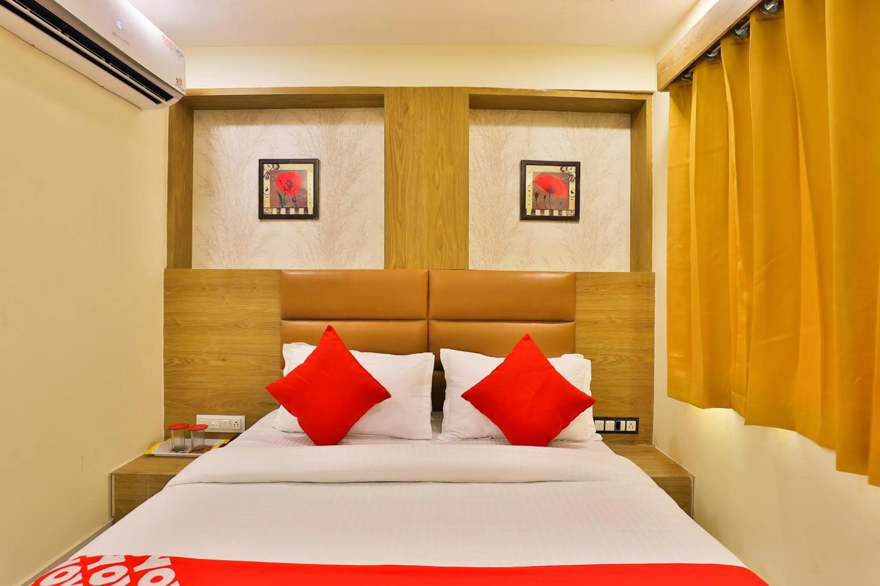 Bedroom in Hotel O Silver Palace