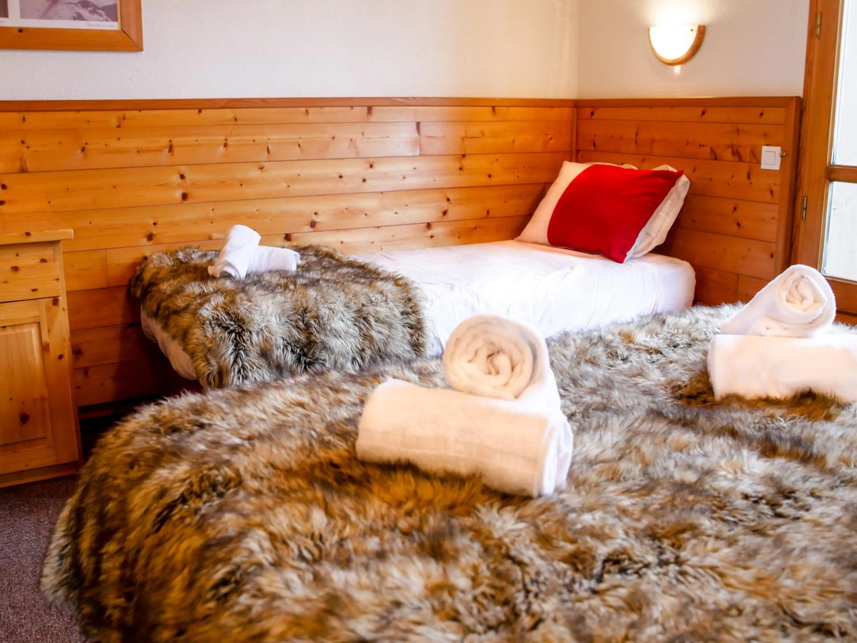 Bed in L'Hermine Blanche