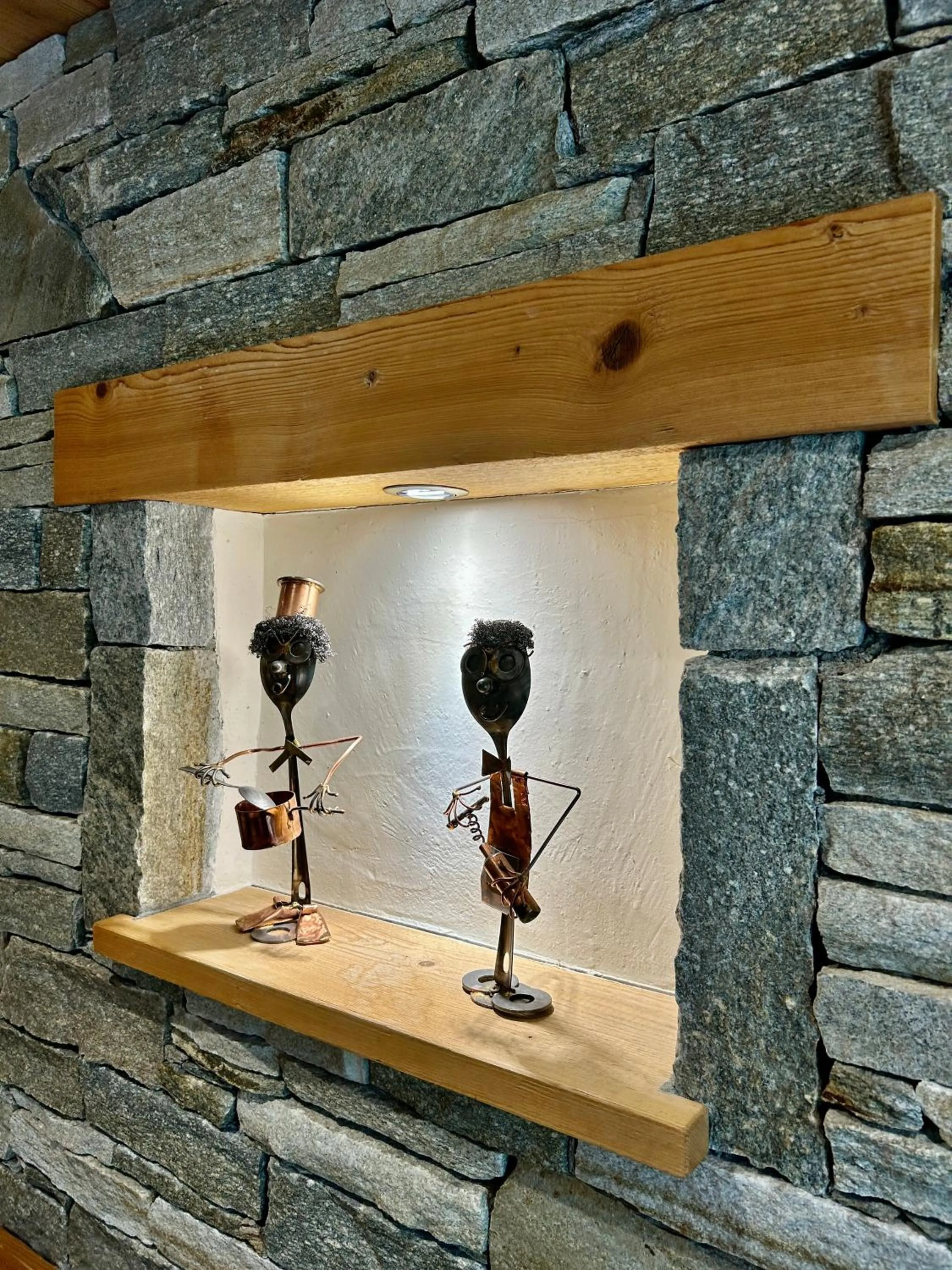 Decorative detail in Hameau des Prodains - Hôtel