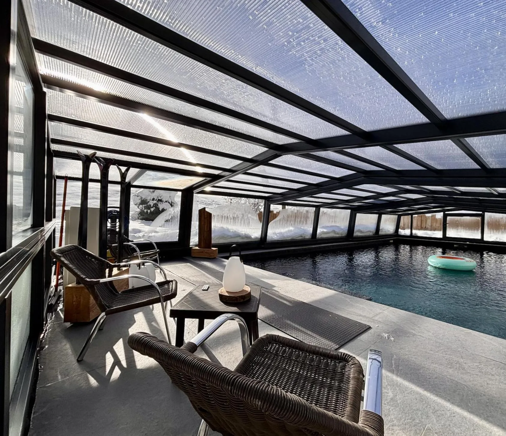 Swimming pool in Hameau des Prodains - Hôtel