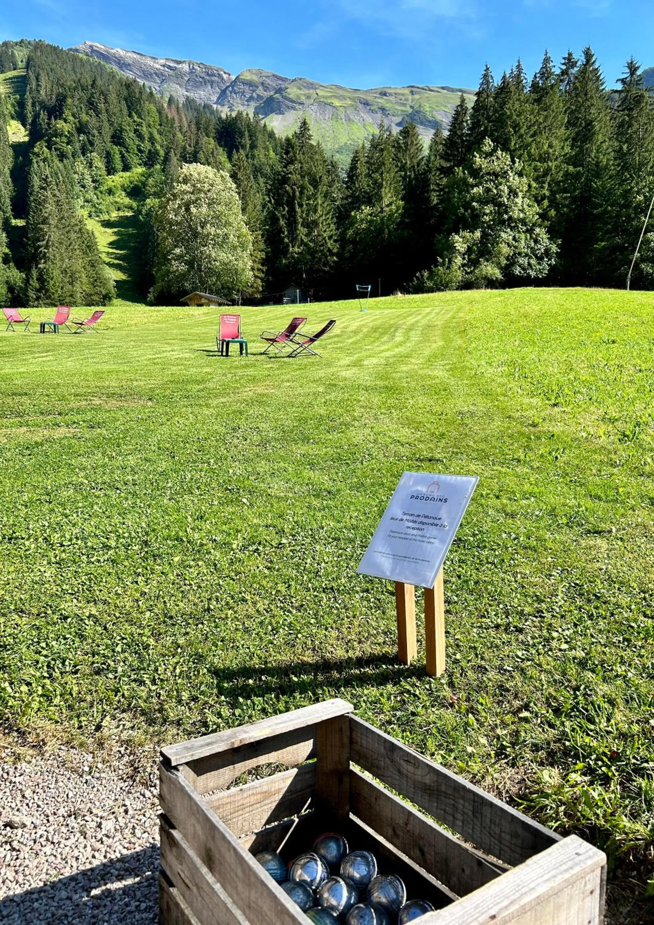 Garden in Hameau des Prodains - Hôtel