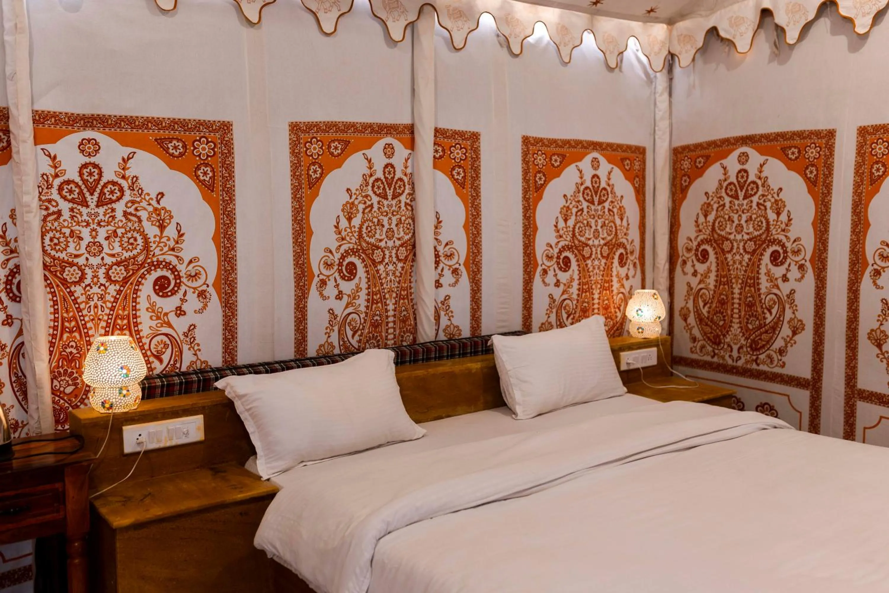 Photo of the whole room, Bed in Nomads heaven desert camp jaisalmer