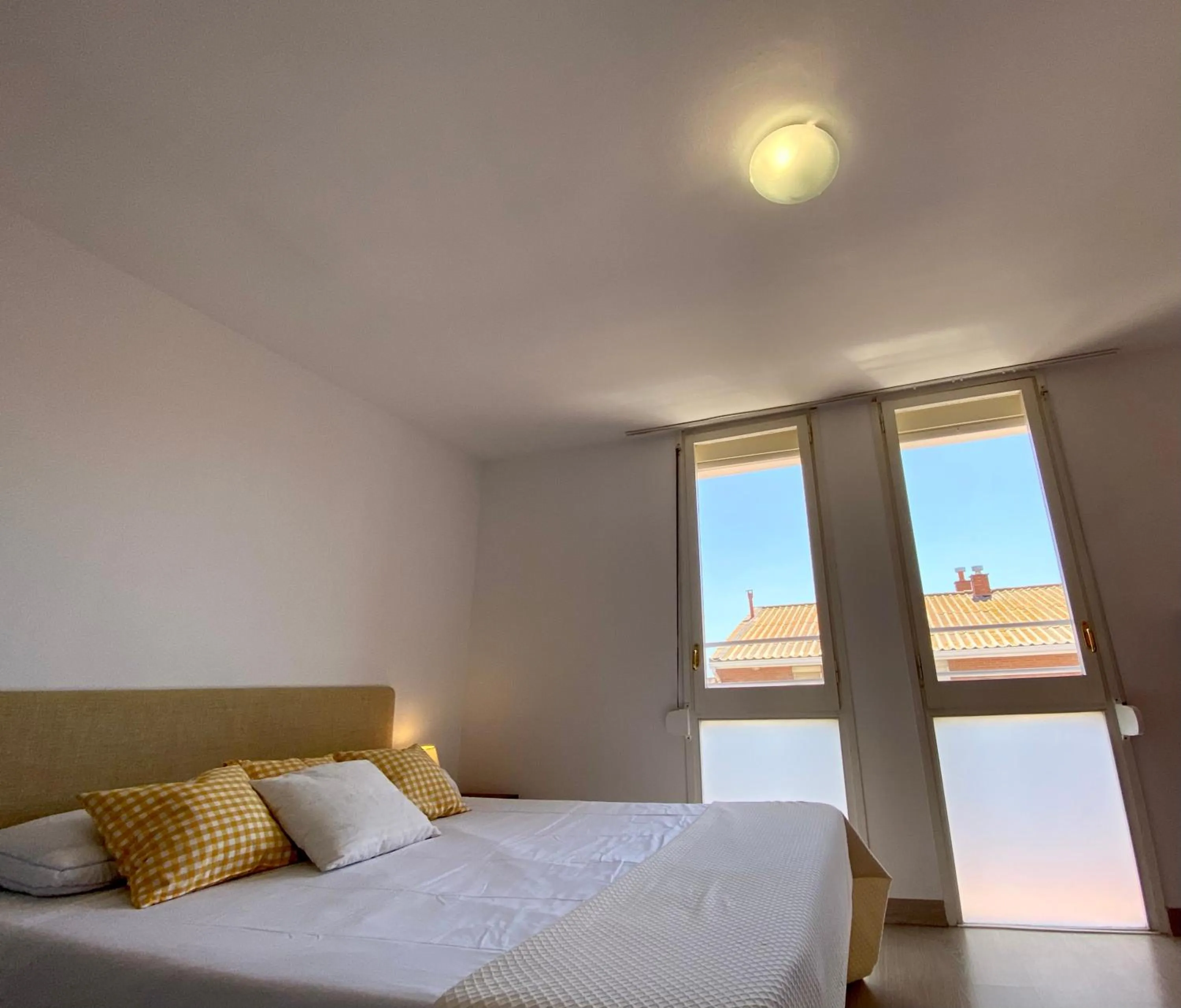 Bed in Sun pool duplex apartment by HLCLUB Agency