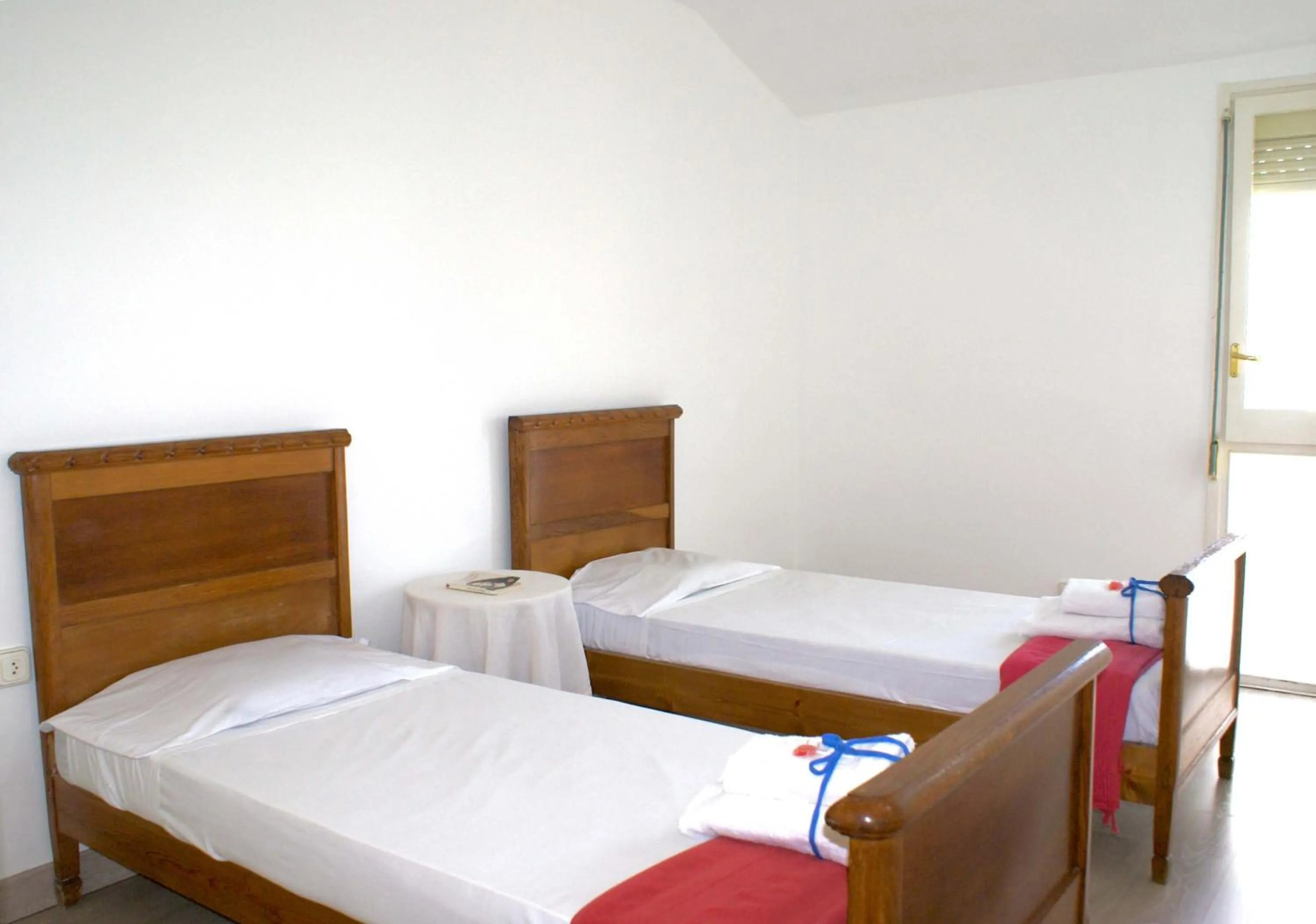 Bed in Sun pool duplex apartment by HLCLUB Agency