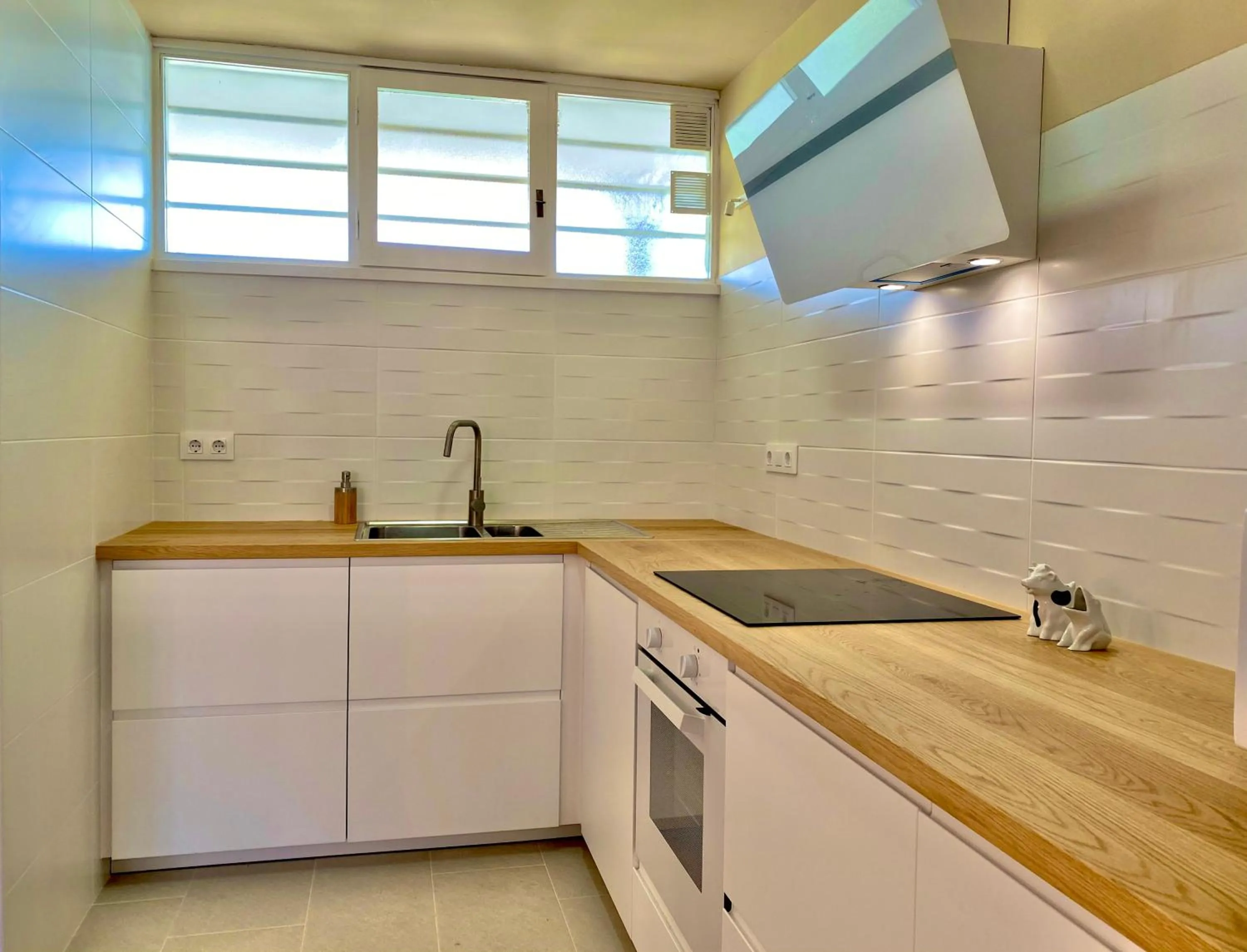 Kitchen or kitchenette in Sun pool duplex apartment by HLCLUB Agency