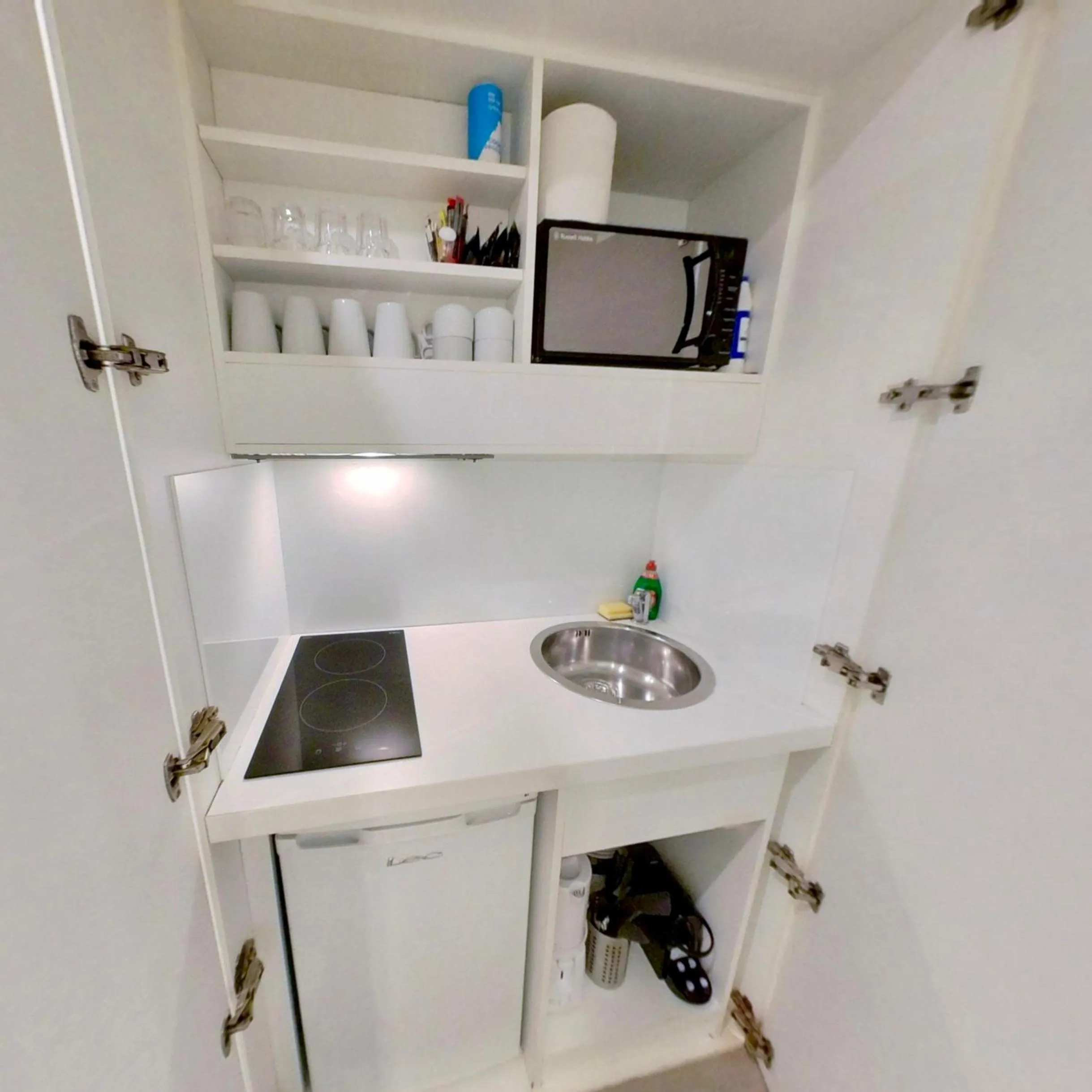 Coffee/tea facilities in 39 Studios