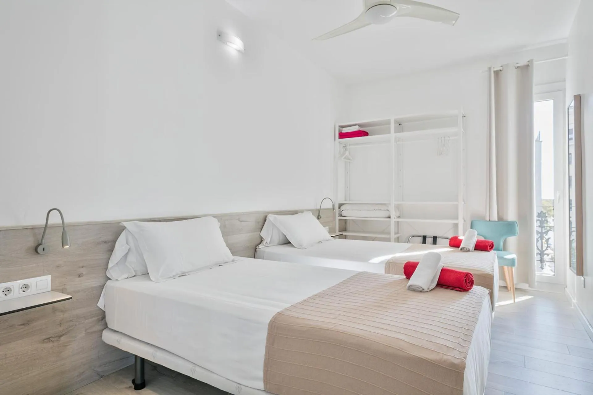 Bedroom, Bed in Stay Together Barcelona Apartments