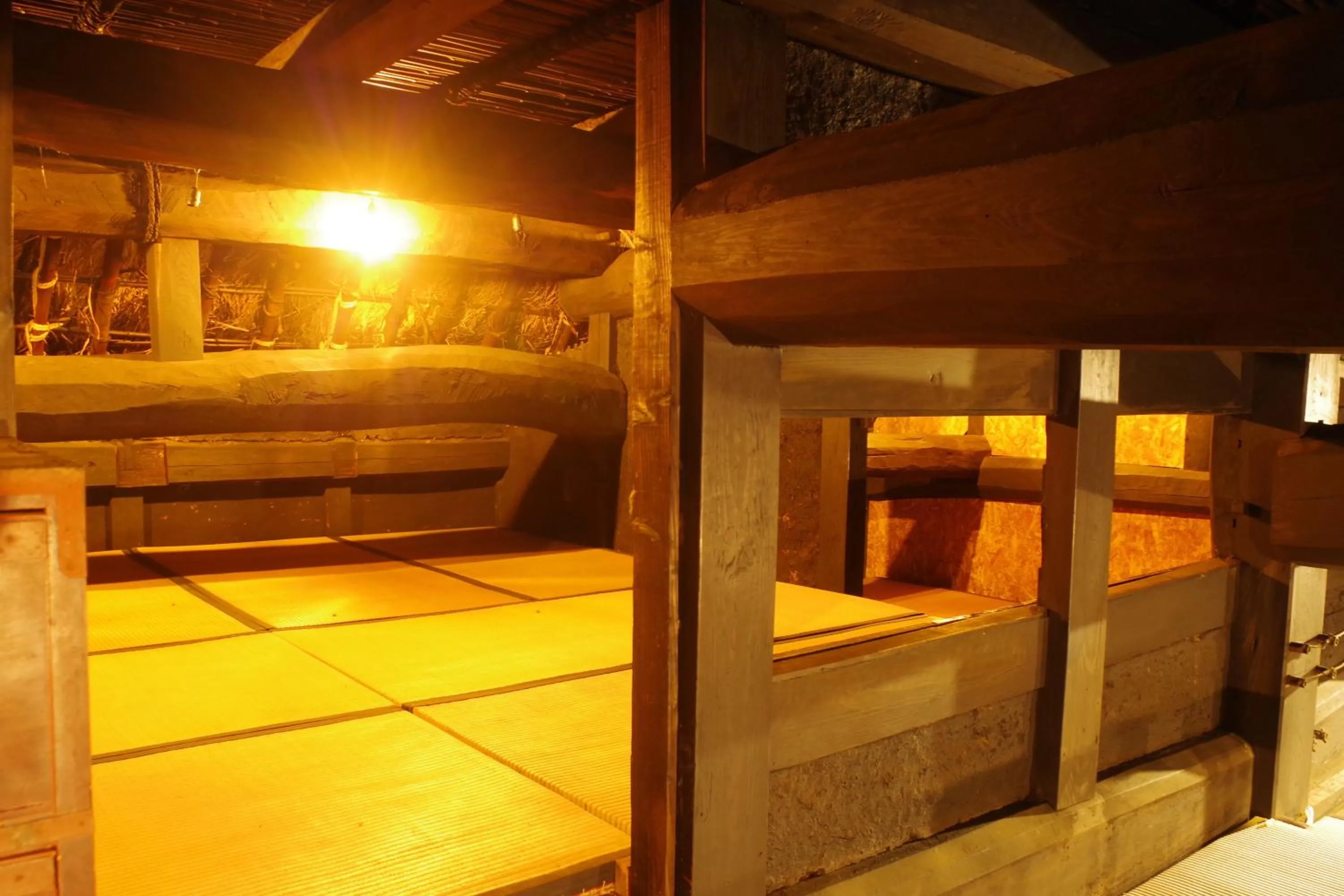 Area and facilities, Bed in Taraichitei