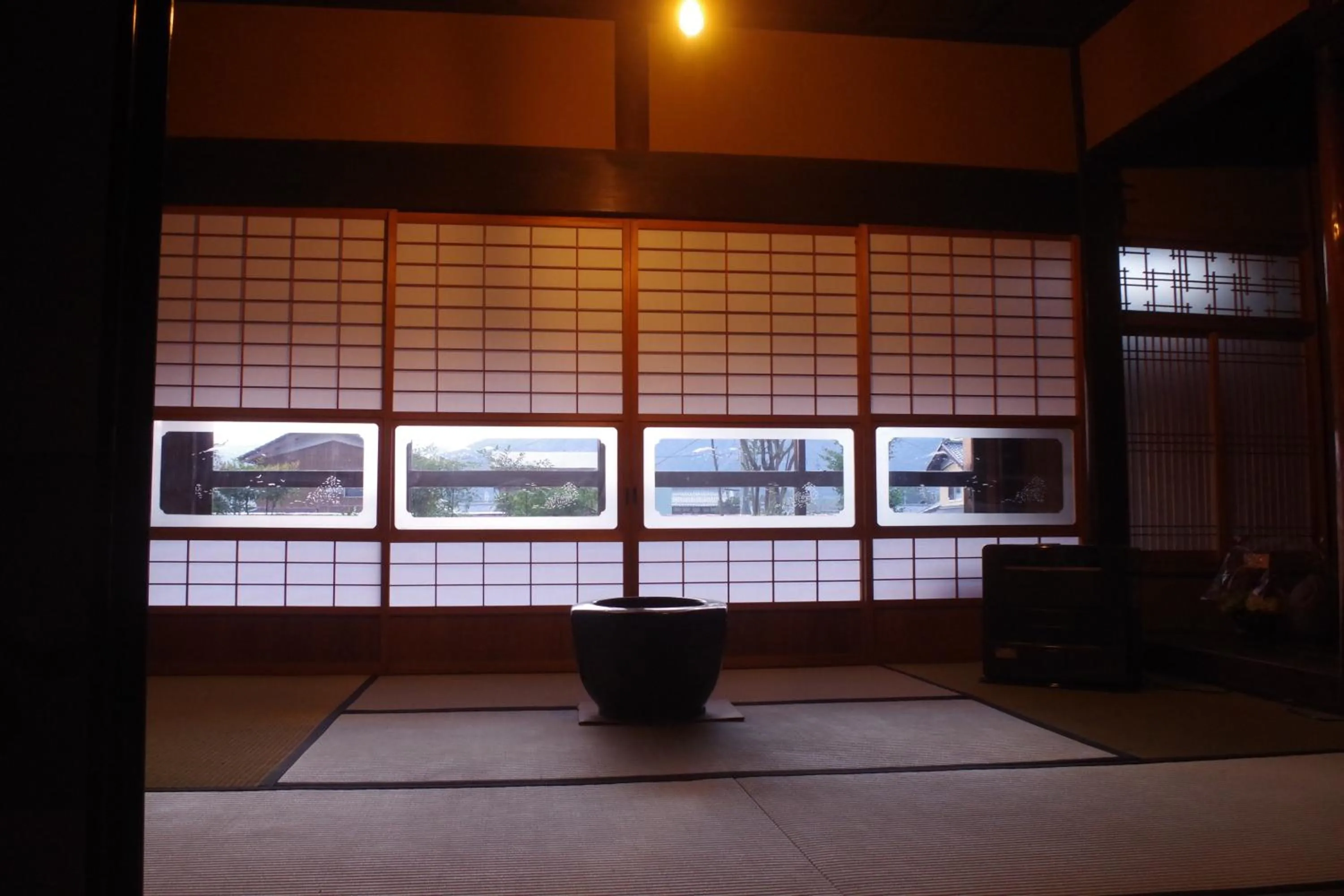 Photo of the whole room in Taraichitei