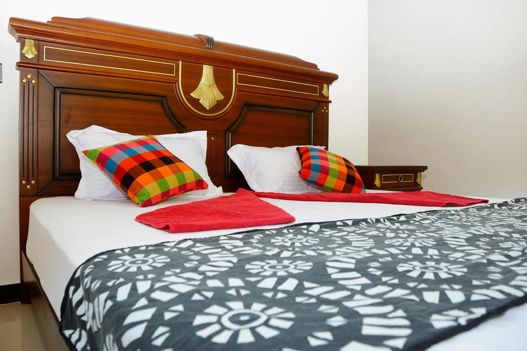 Bedroom, Bed in Talalla 170 Villa