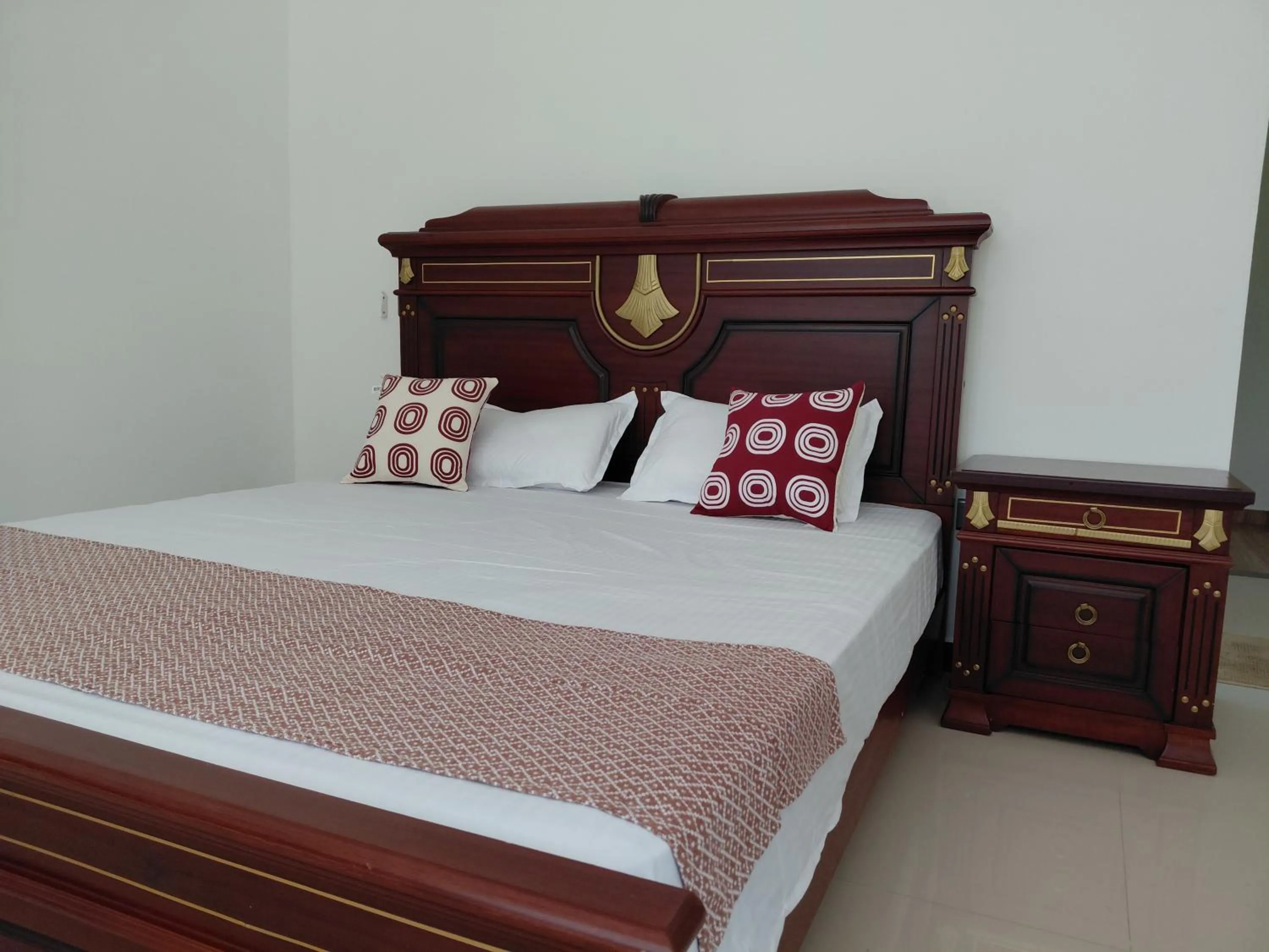 Bed in Talalla 170 Villa