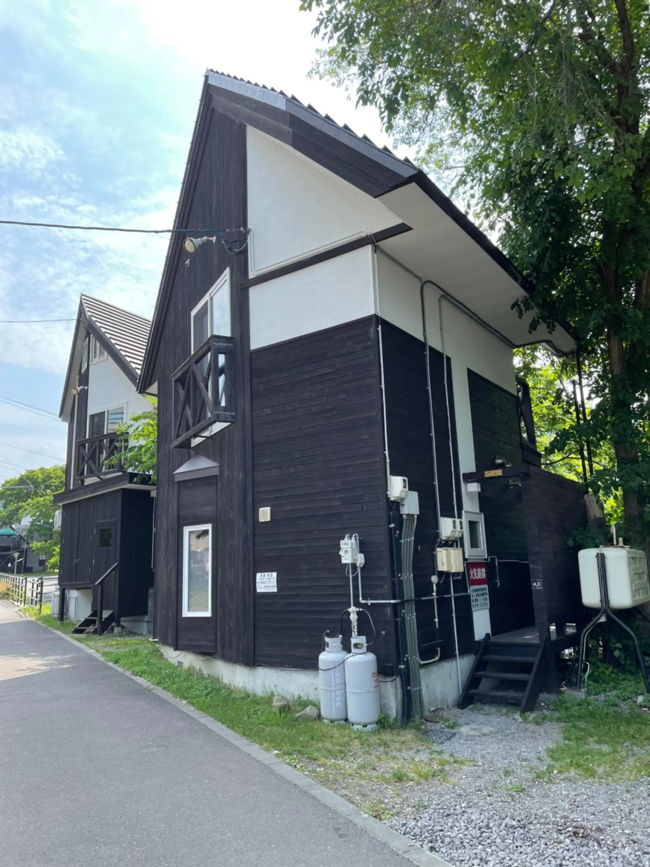 Property building in Winkel Village