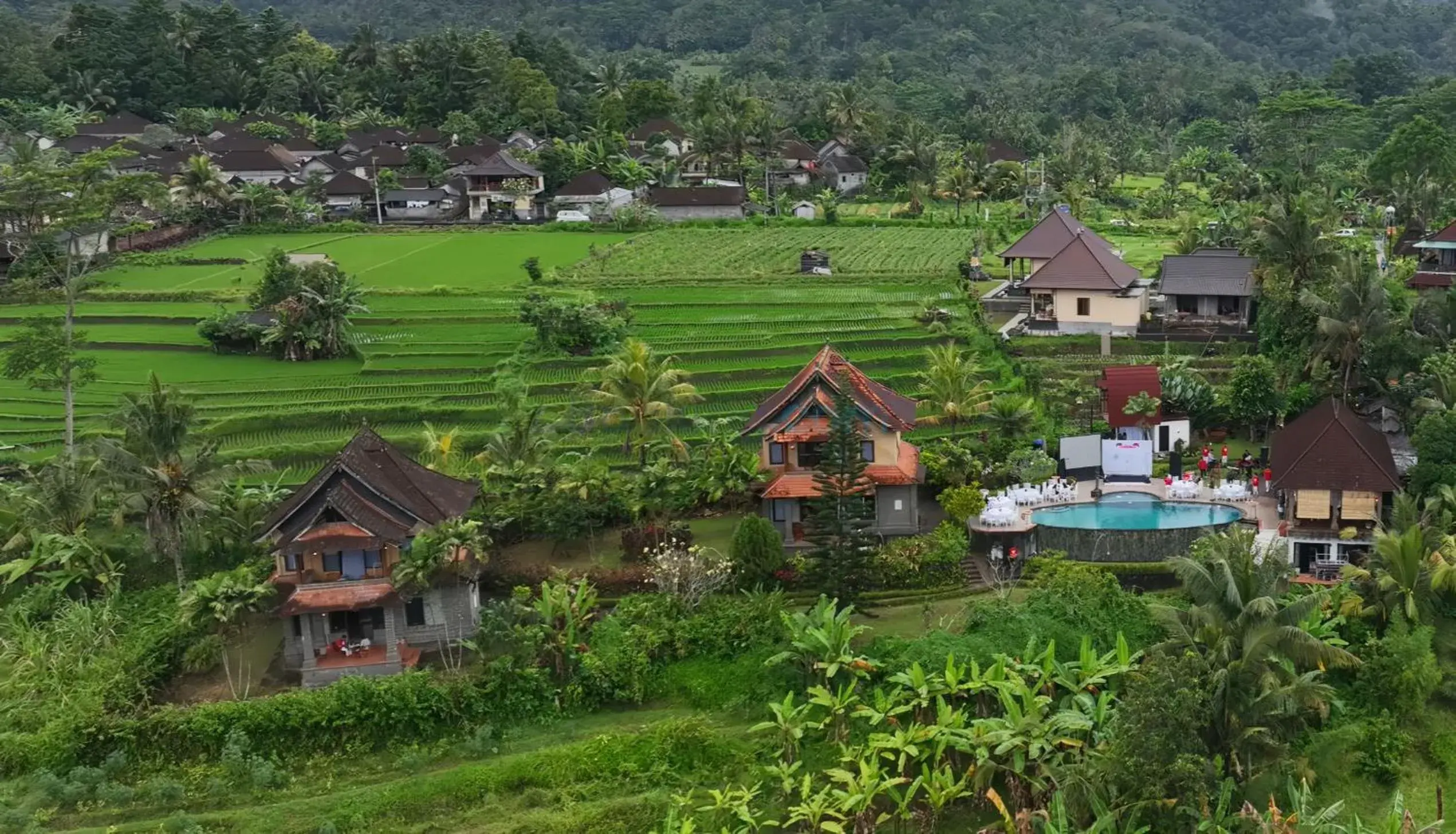 Landmark view in The Kanjeng Signature Sidemen Landmark view in The Kanjeng Signature Sidemen