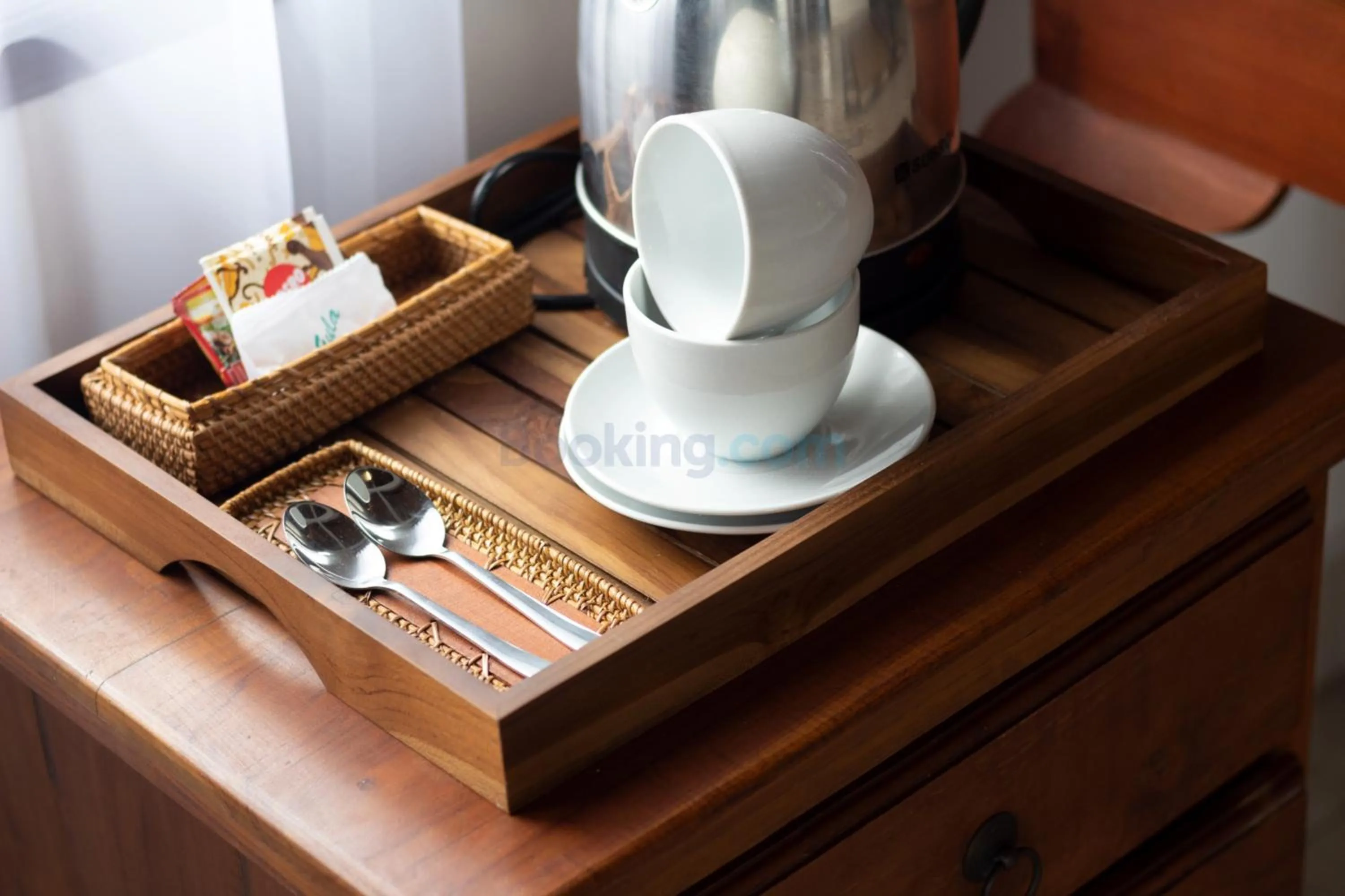 Coffee/tea facilities in The Kanjeng Signature Sidemen