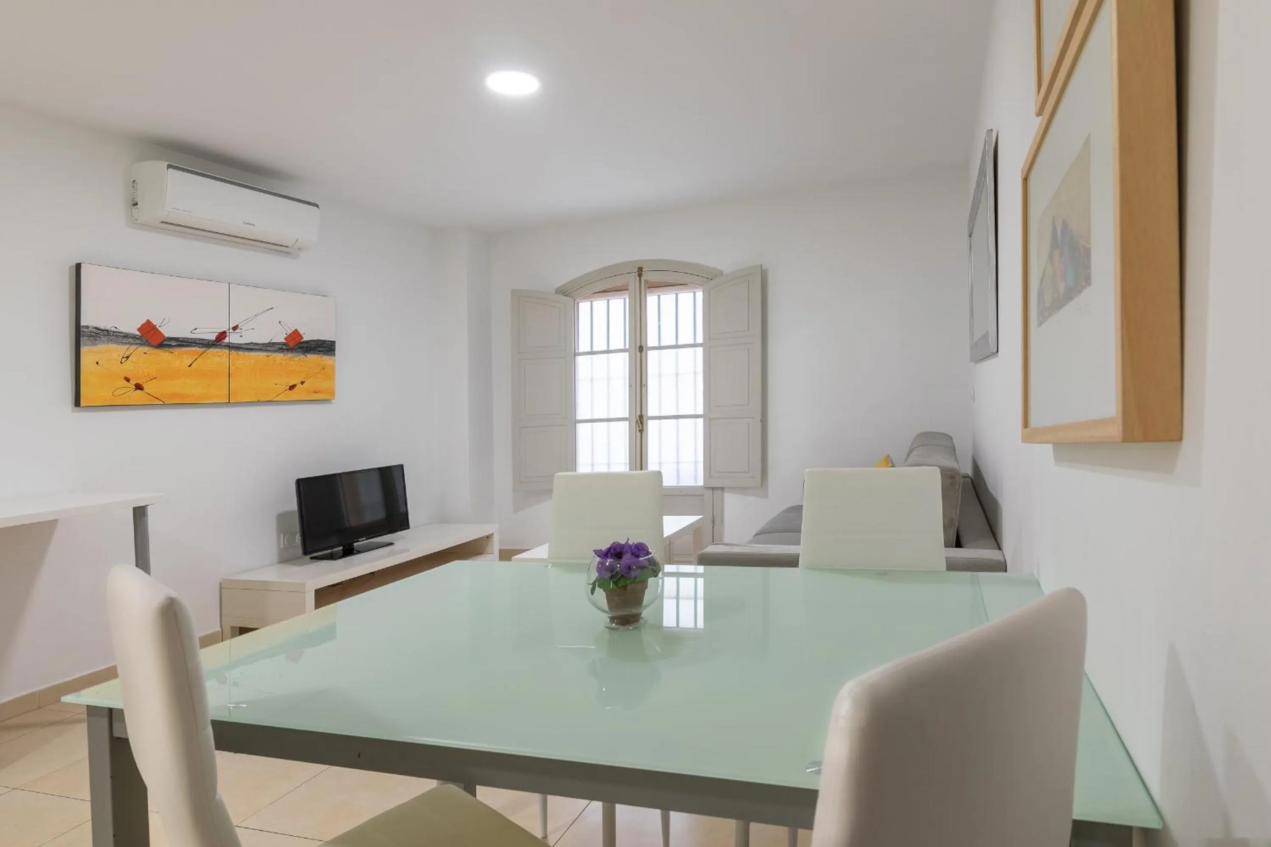 Dining area in Reservaloen Plaza del Salvador