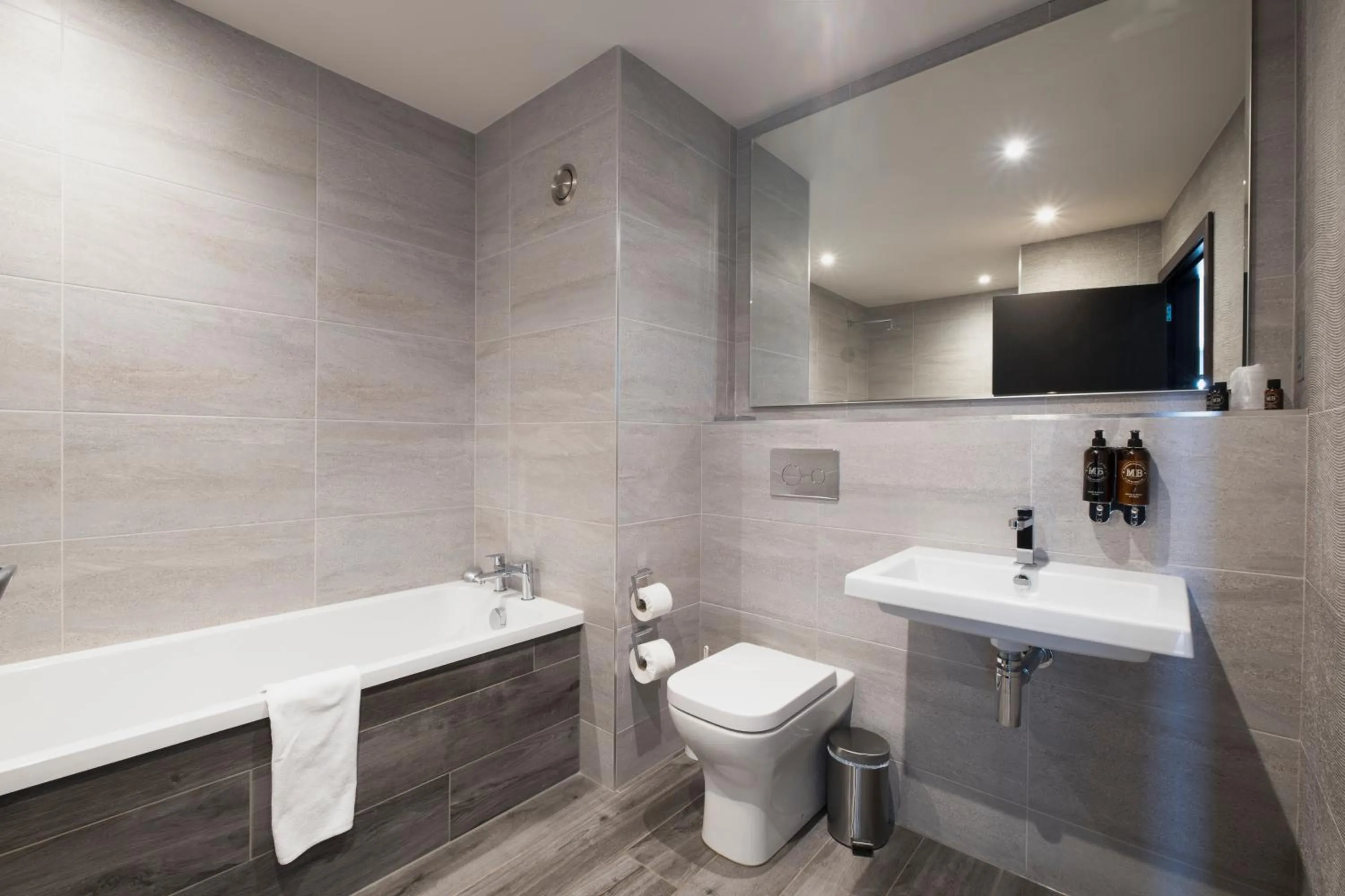 Bathroom in The Lodge On Loch Lomond Hotel