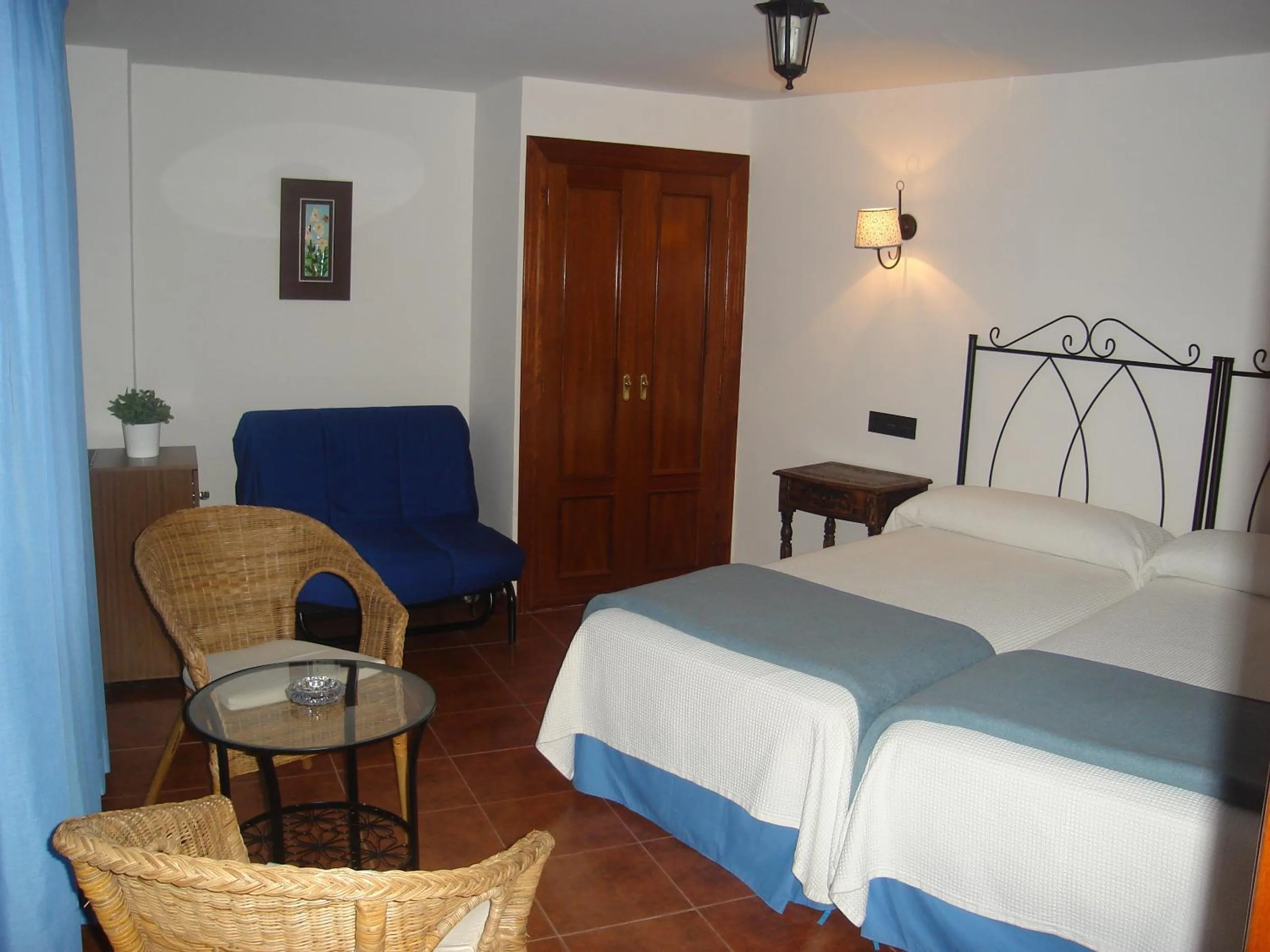 Photo of the whole room, Bed in Hotel Mesón del Gallo