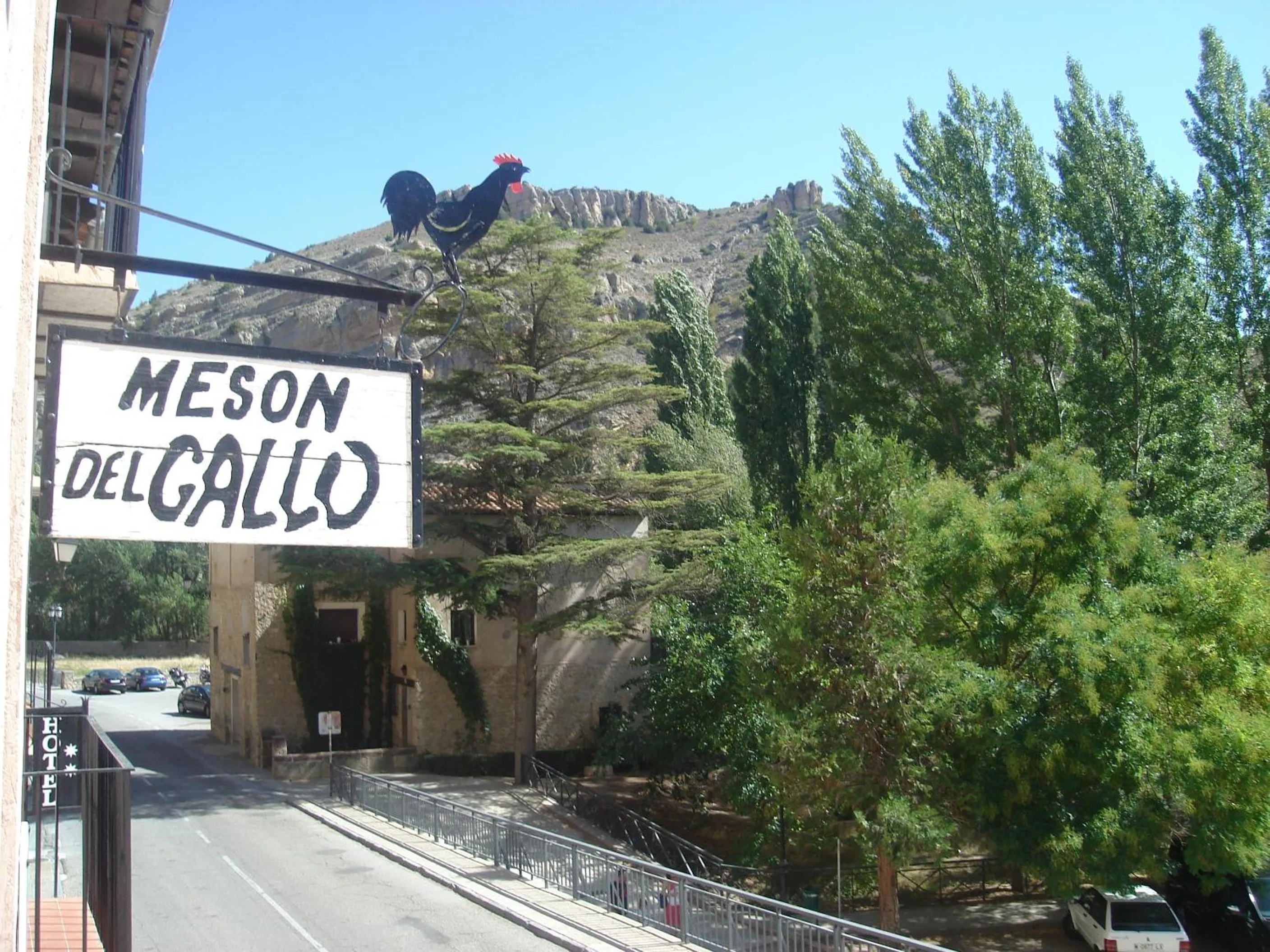 Day in Hotel Mesón del Gallo