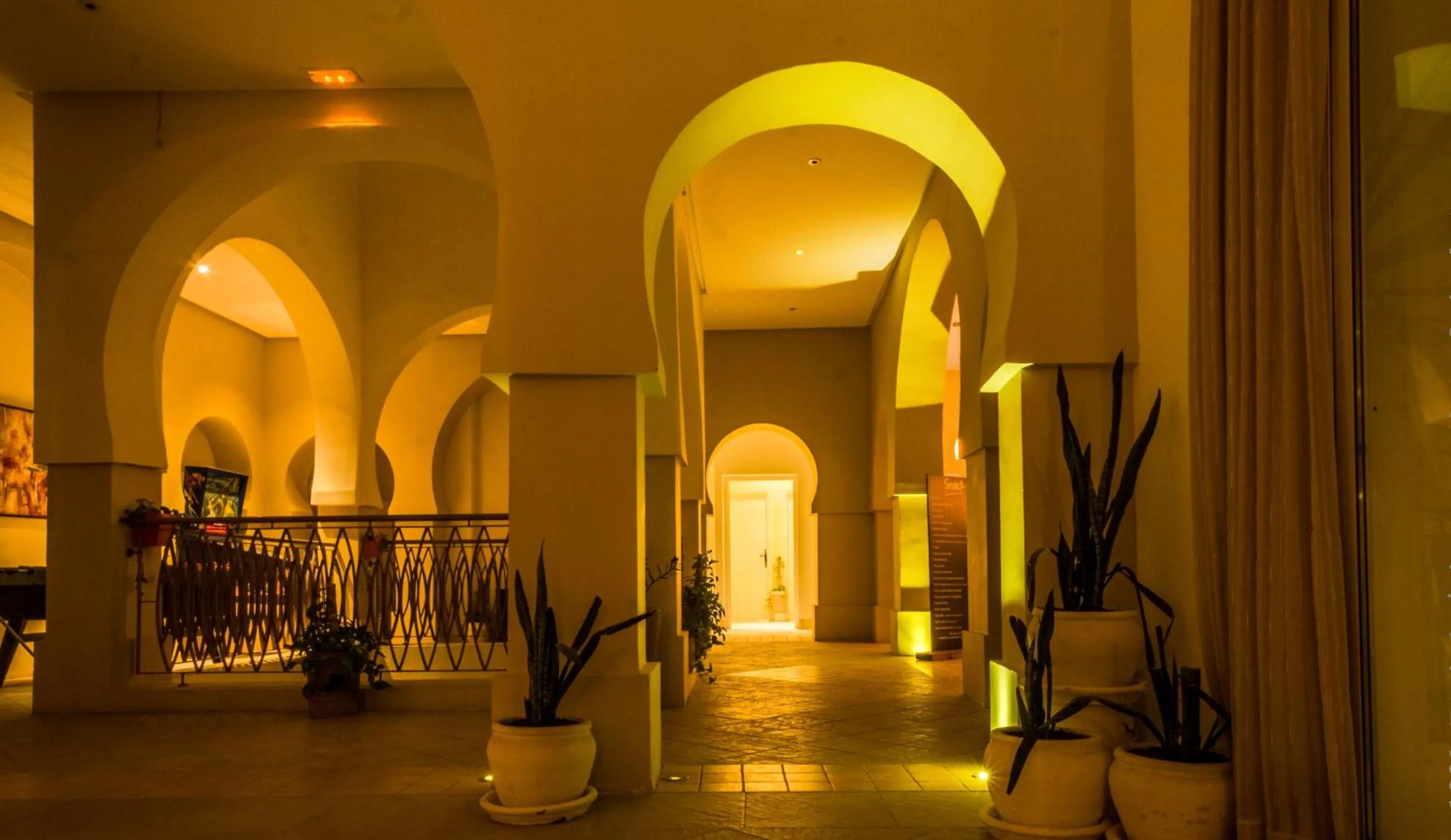 Lobby or reception in Les Jardins de Toumana