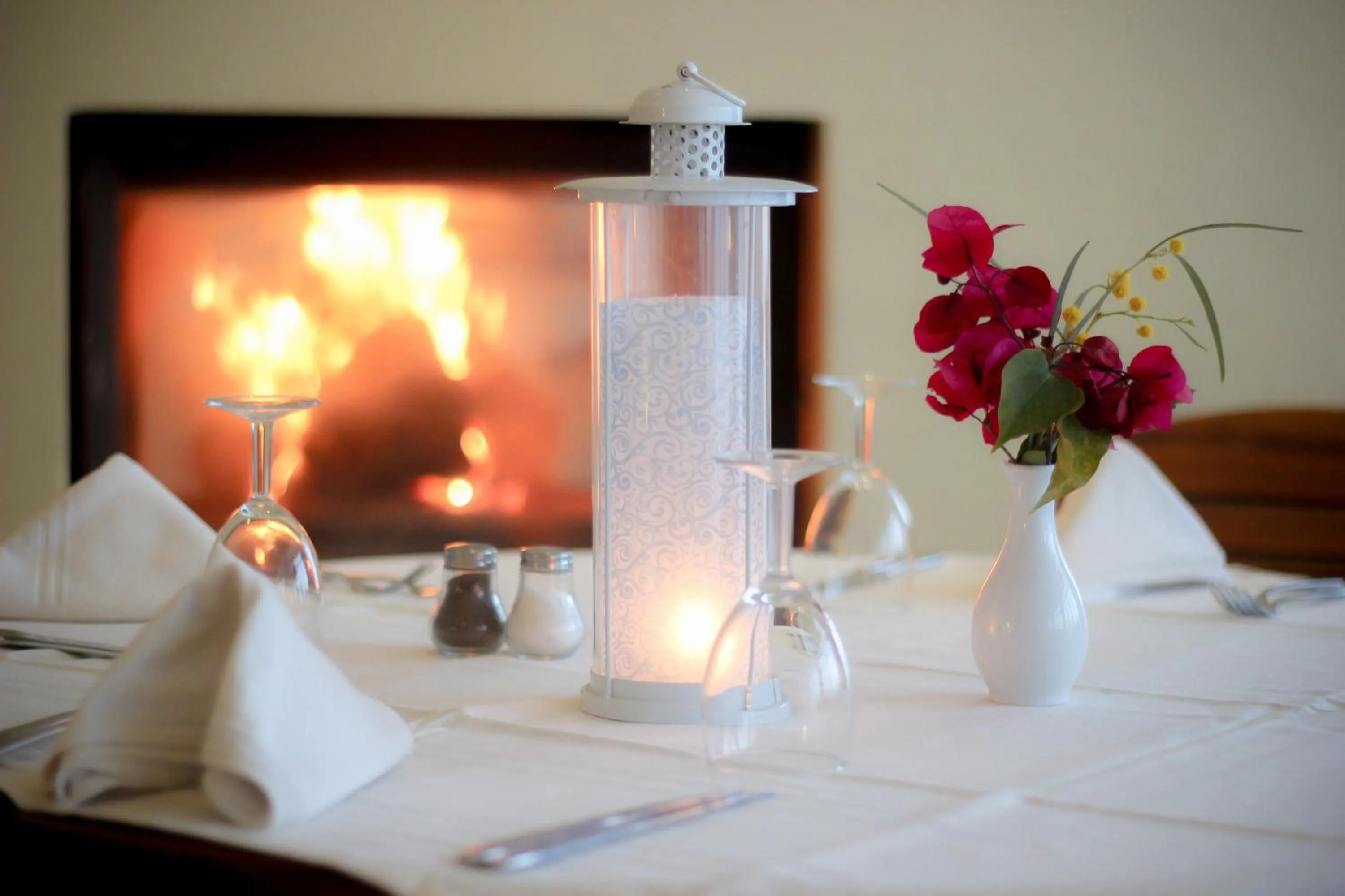 Restaurant/places to eat in Les Jardins de Toumana