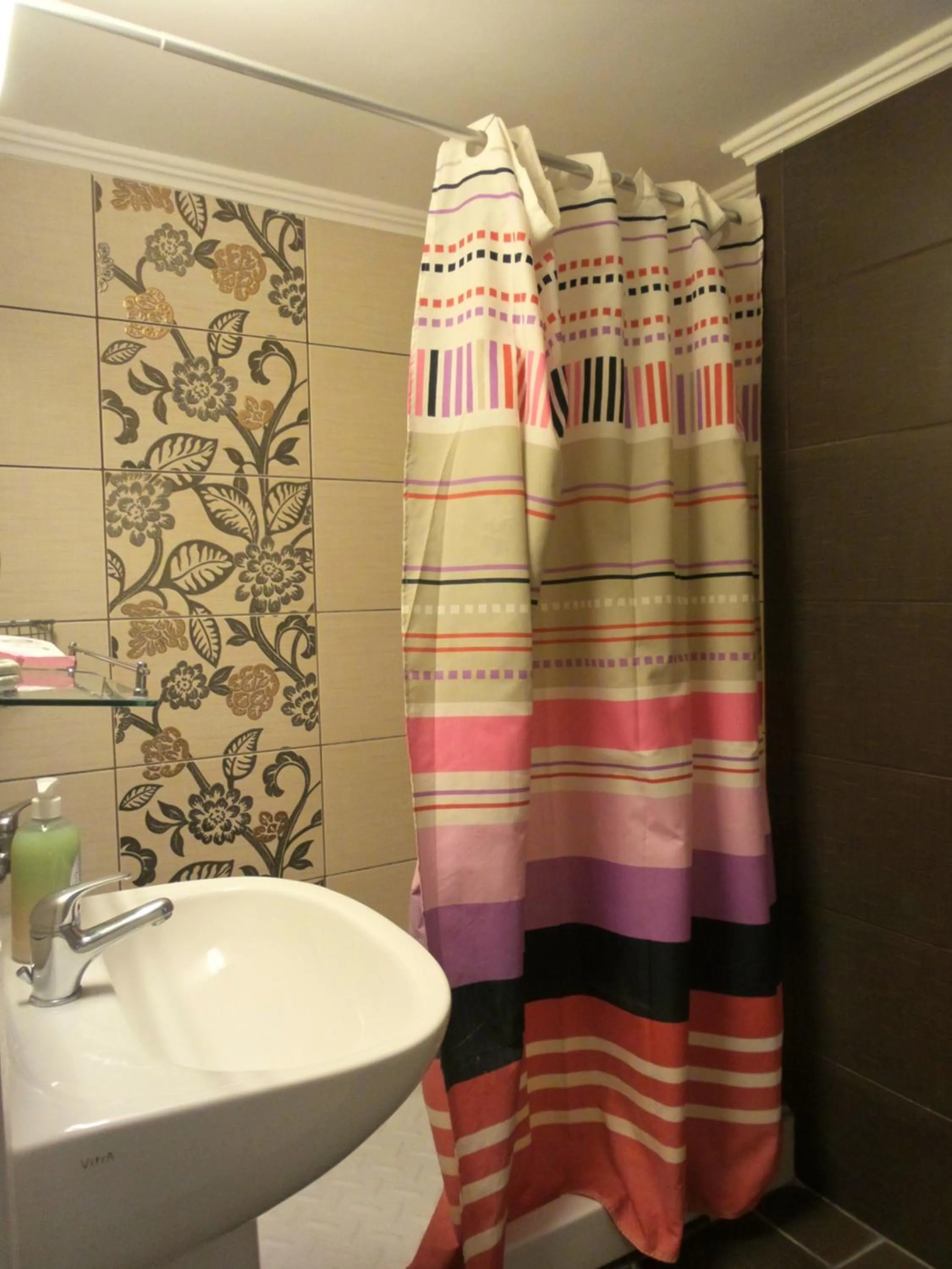 Shower in Neapolis Apartments