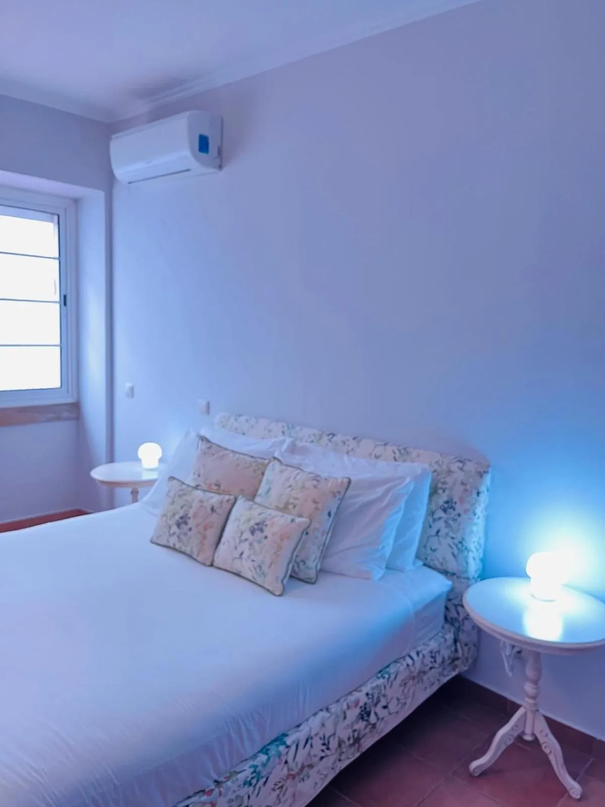 Bedroom, Bed in Senhor Gigi