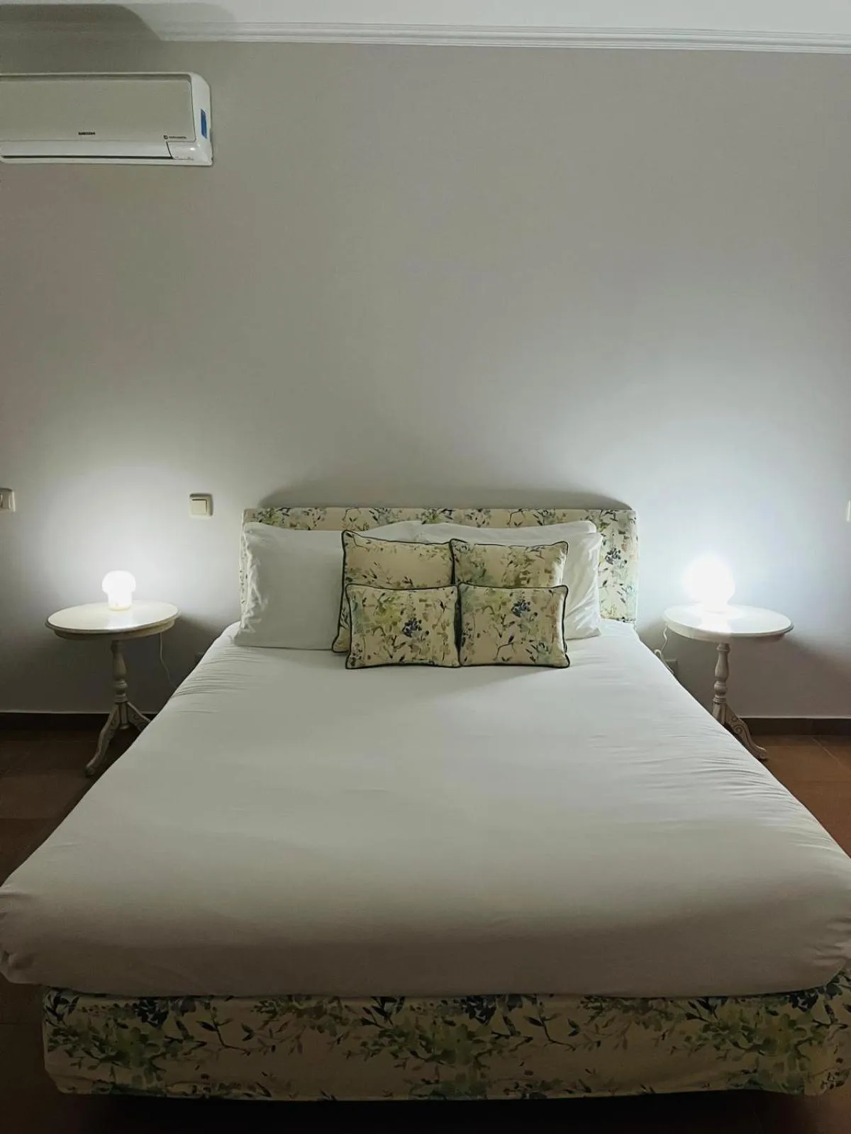 Bedroom, Bed in Senhor Gigi