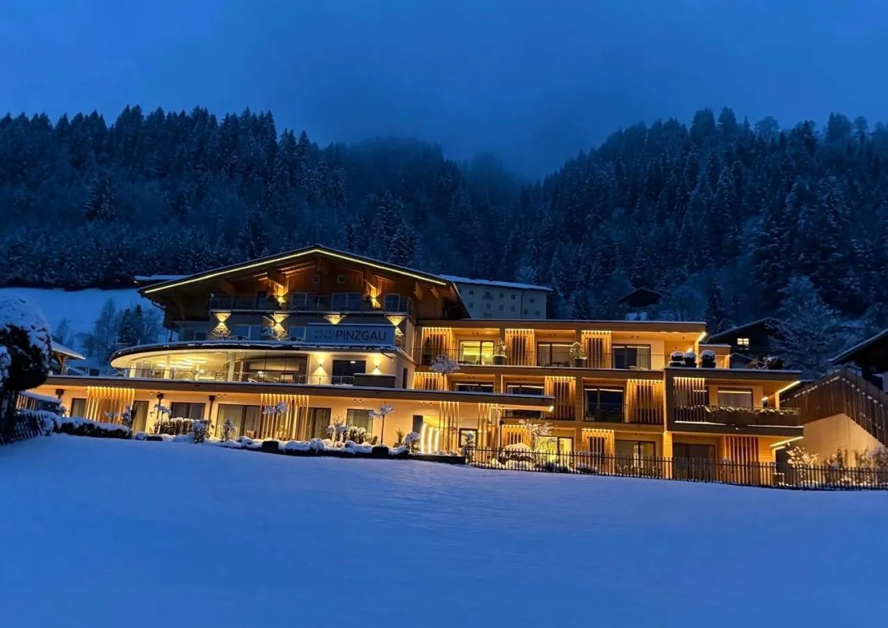 Property building in Hotel Garni Pinzgau, Fabian Hüttl