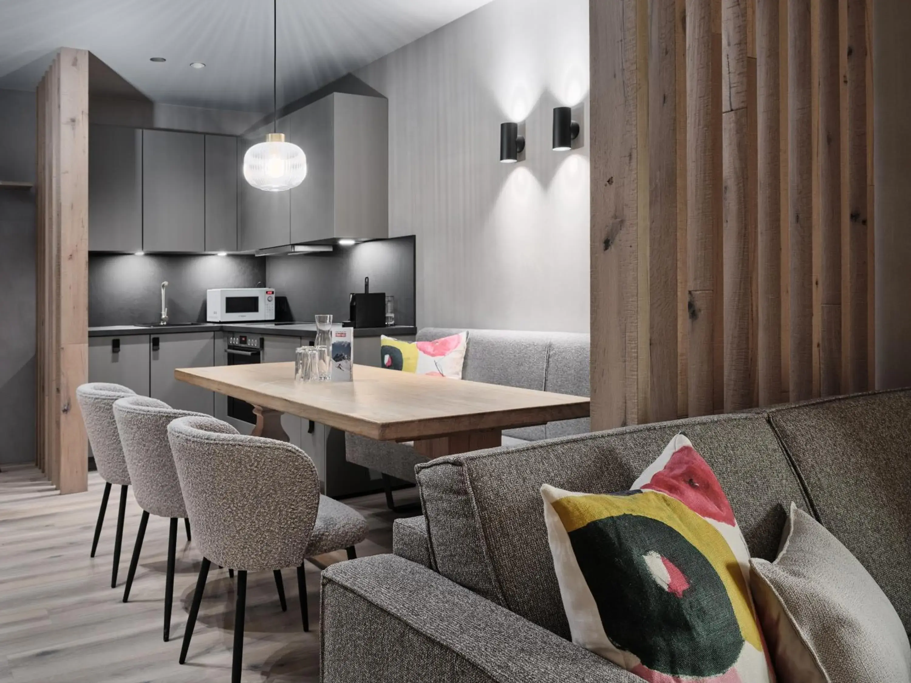 Apartment with Sauna in Hotel Garni Pinzgau, Fabian Hüttl Apartment with Sauna in Hotel Garni Pinzgau, Fabian Hüttl