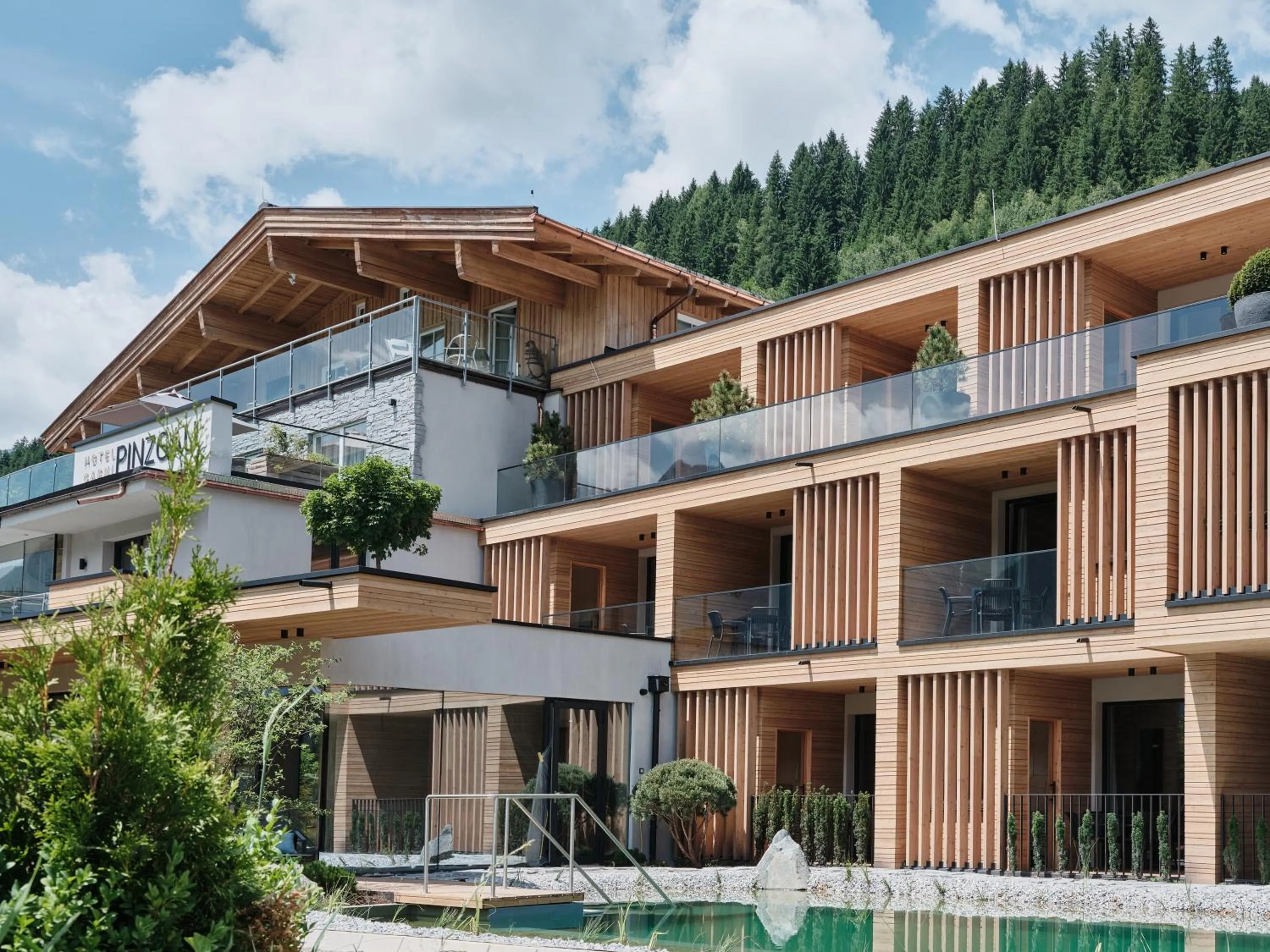 Property building in Hotel Garni Pinzgau, Fabian Hüttl
