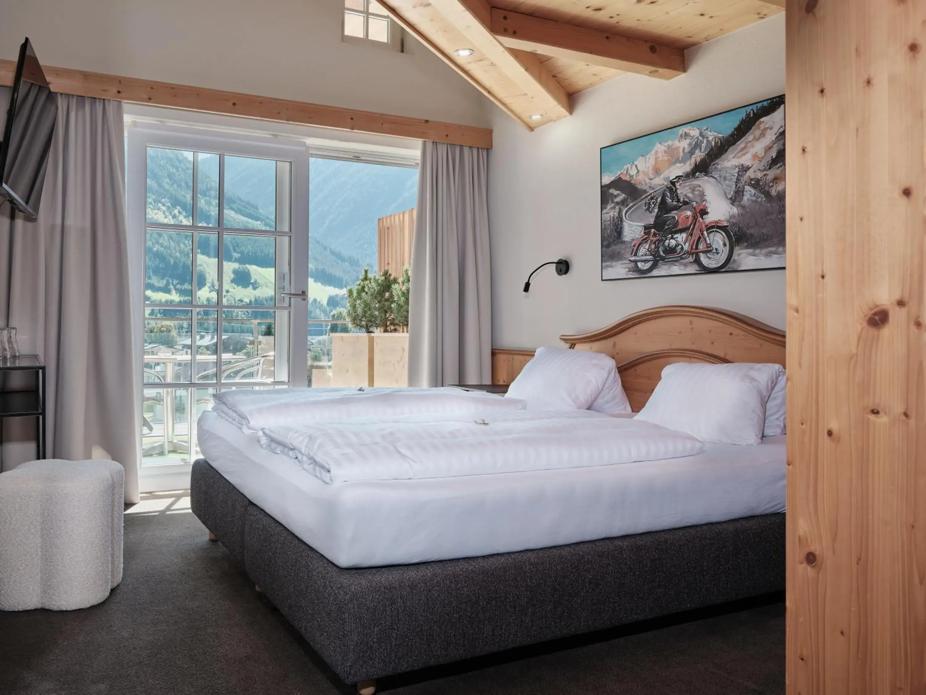 Family Room with Terrace in Hotel Garni Pinzgau, Fabian Hüttl Family Room with Terrace in Hotel Garni Pinzgau, Fabian Hüttl