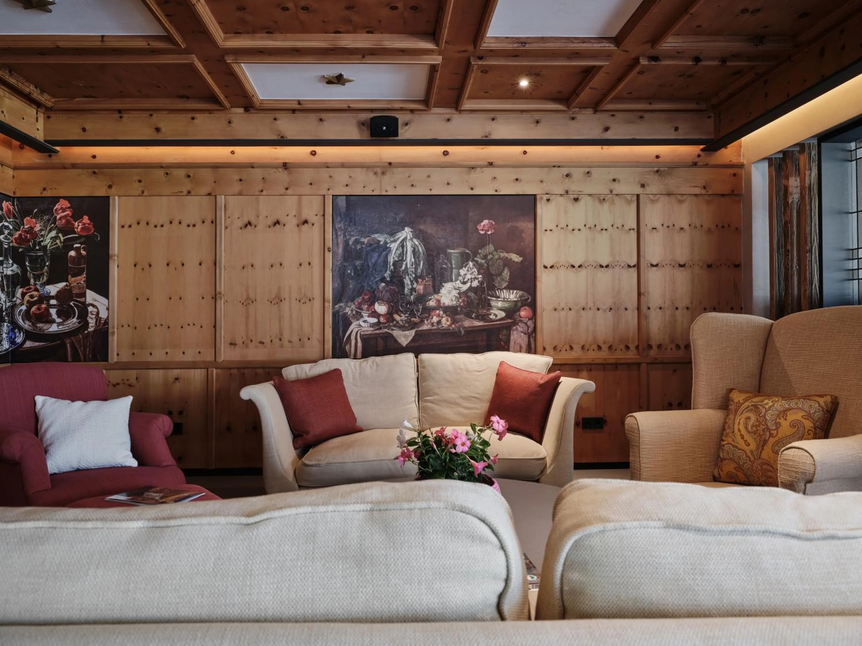 Lobby or reception in Hotel Garni Pinzgau, Fabian Hüttl